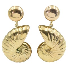 1970s Dangling Yellow Gold Nautilus Shell Earrings 