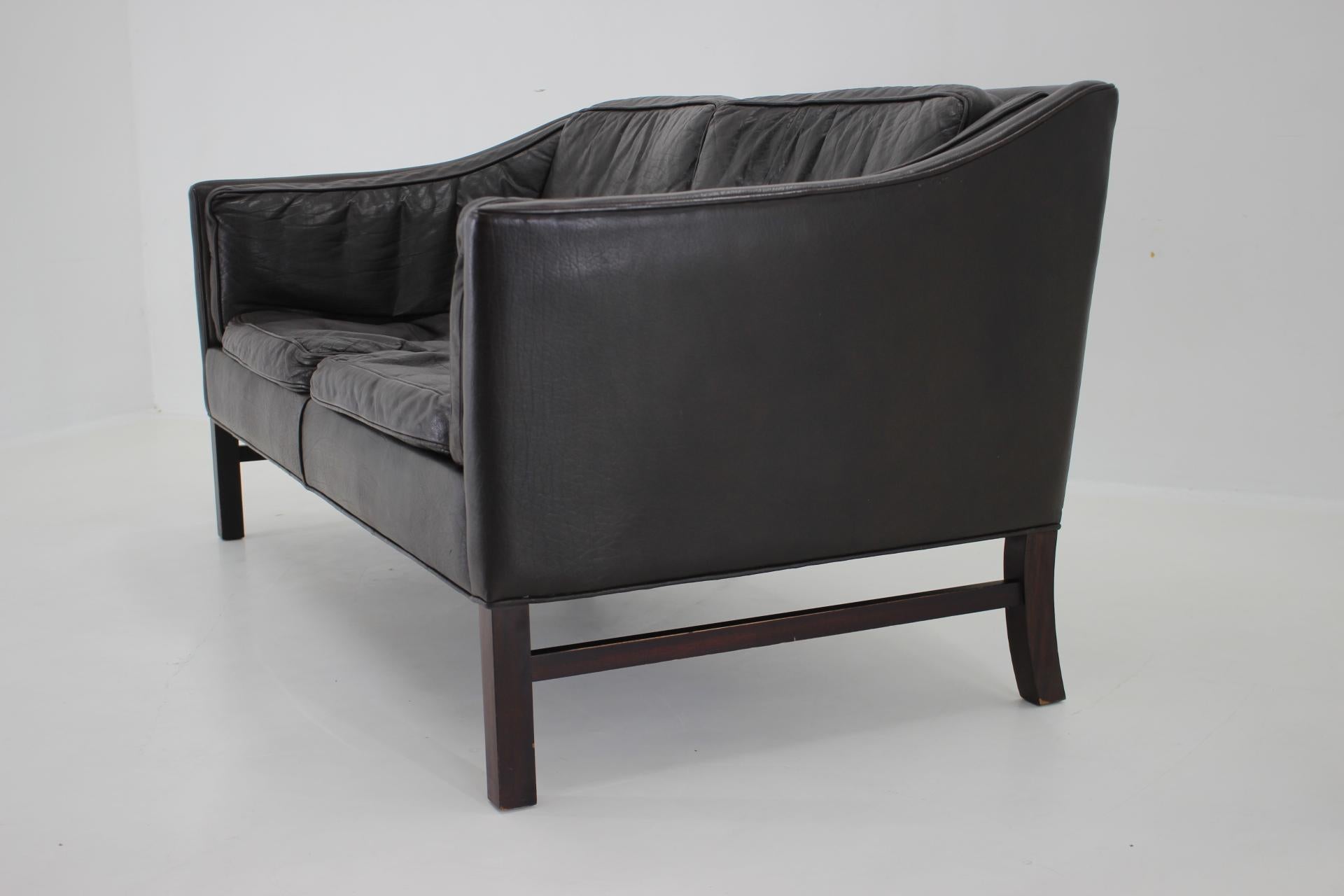 1970s Danish 2-Seater Sofa in Dark Brown Leather In Good Condition In Praha, CZ