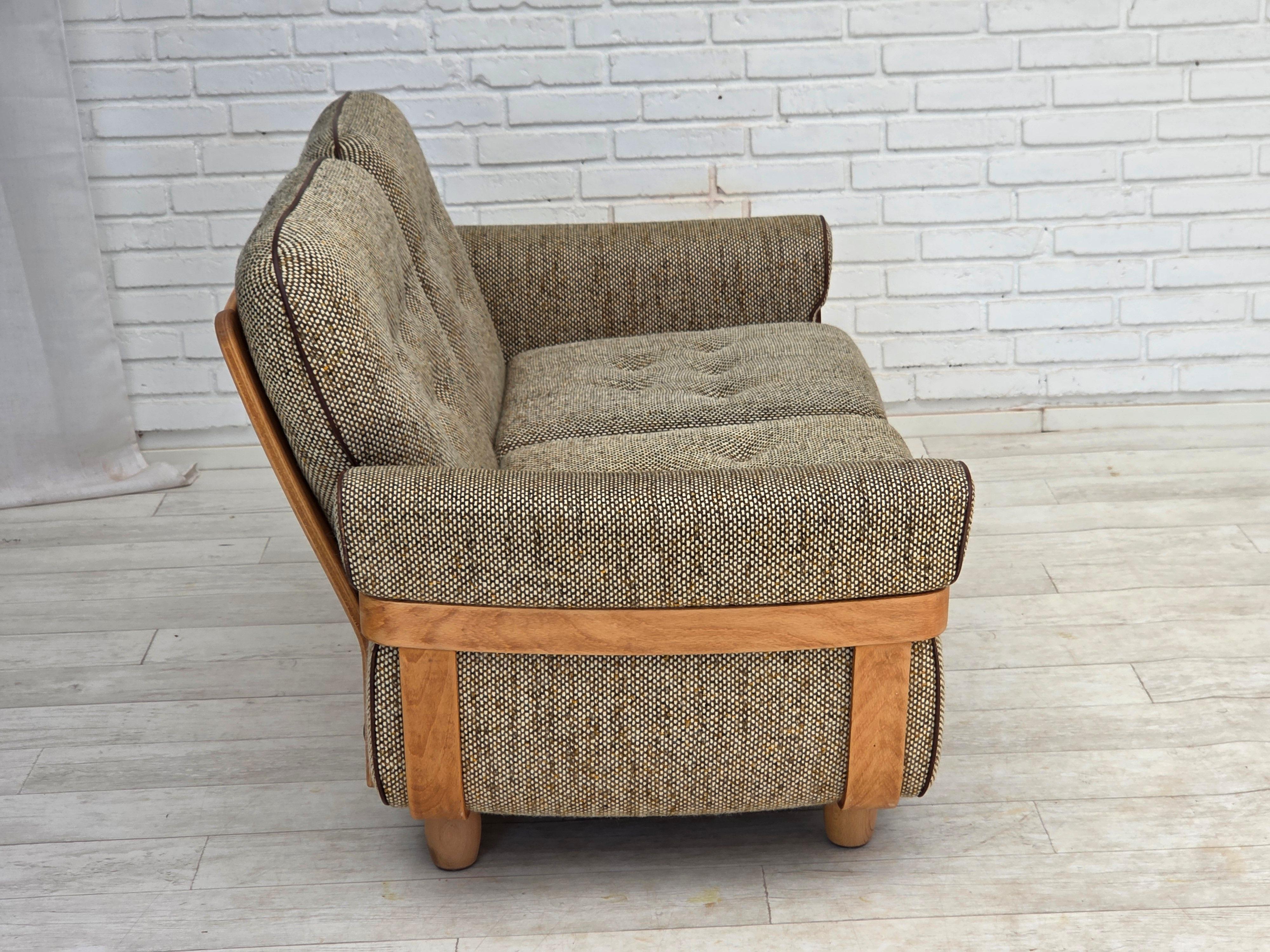 Scandinavian Modern 1970s, Danish 2-seater sofa, original condition, furniture wool, bentwood. For Sale
