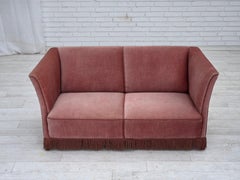 1970er, dänisches 2-Sitzer-Sofa, original lachsfarbener Möbelvelours.