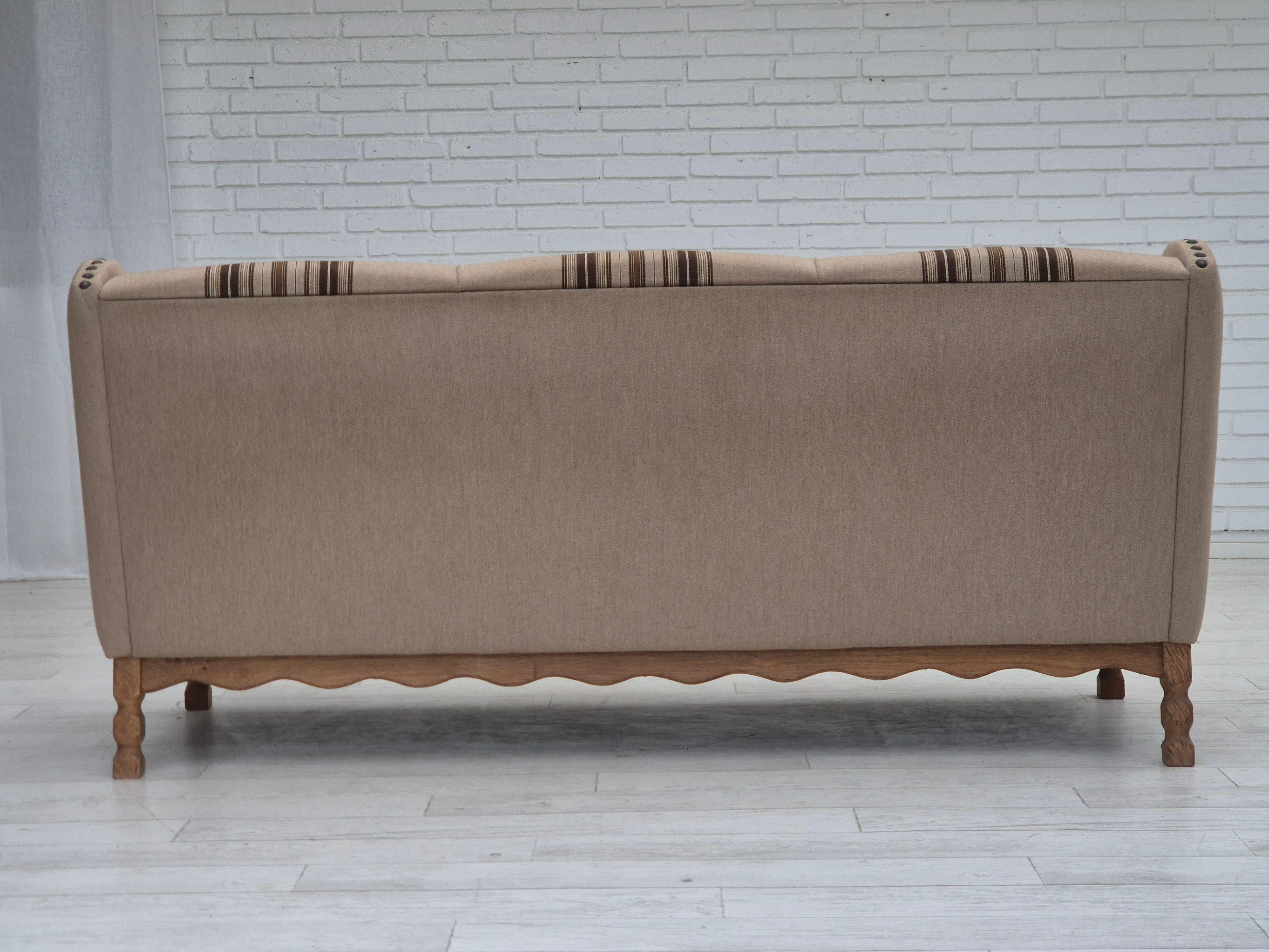 Laine 1970s, Danish 3-seater sofa, furniture wool fabric, oak wood, original. en vente