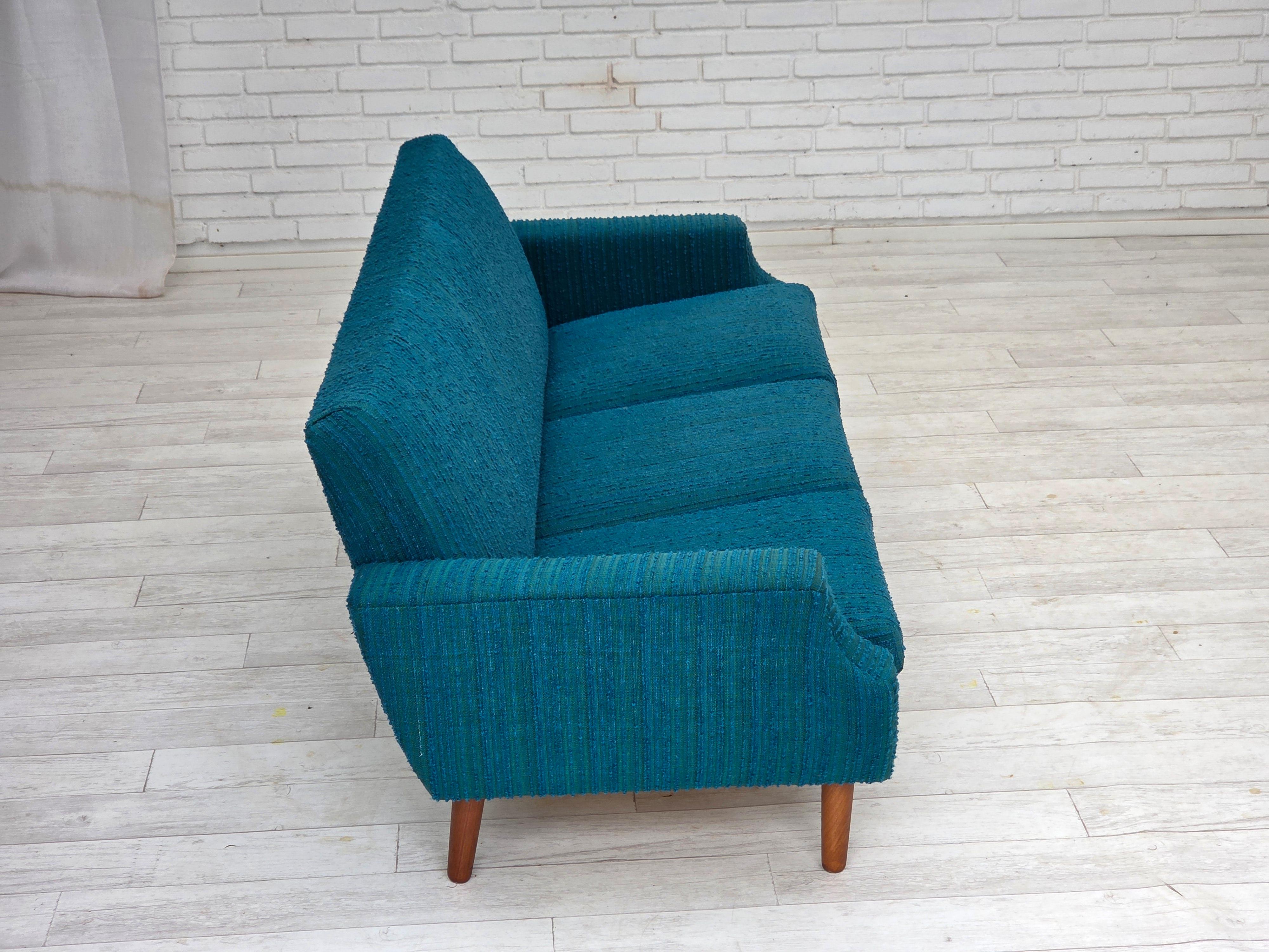 Wool 1970s, Danish 3-seater sofa, furniture wool, teak wood. For Sale
