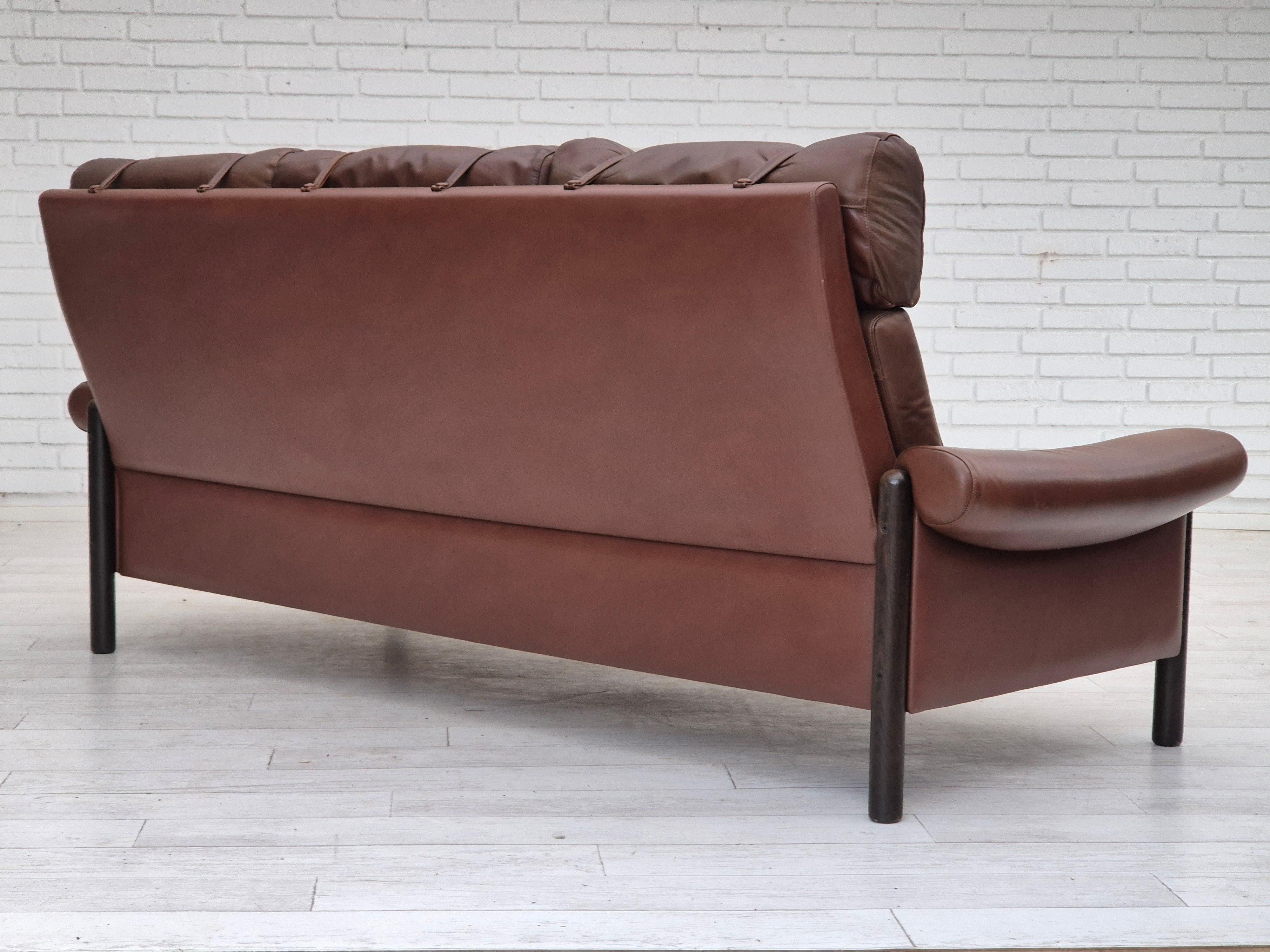 Late 20th Century 1970s, Danish 3-seater sofa, original condition, furniture leather, oak wood. For Sale