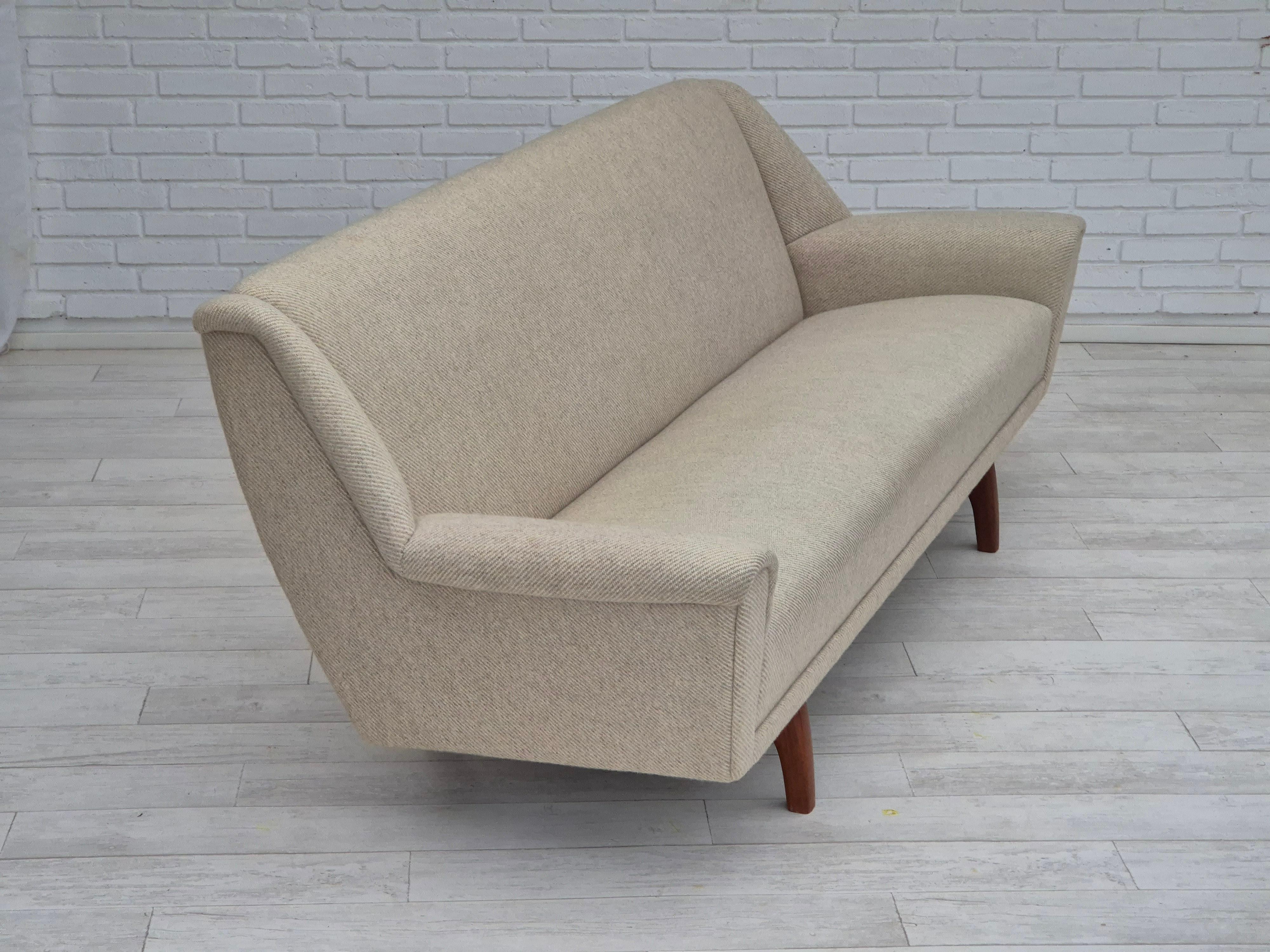 1970s, Danish 3 seater sofa, original condition, wool, teak wood. 8