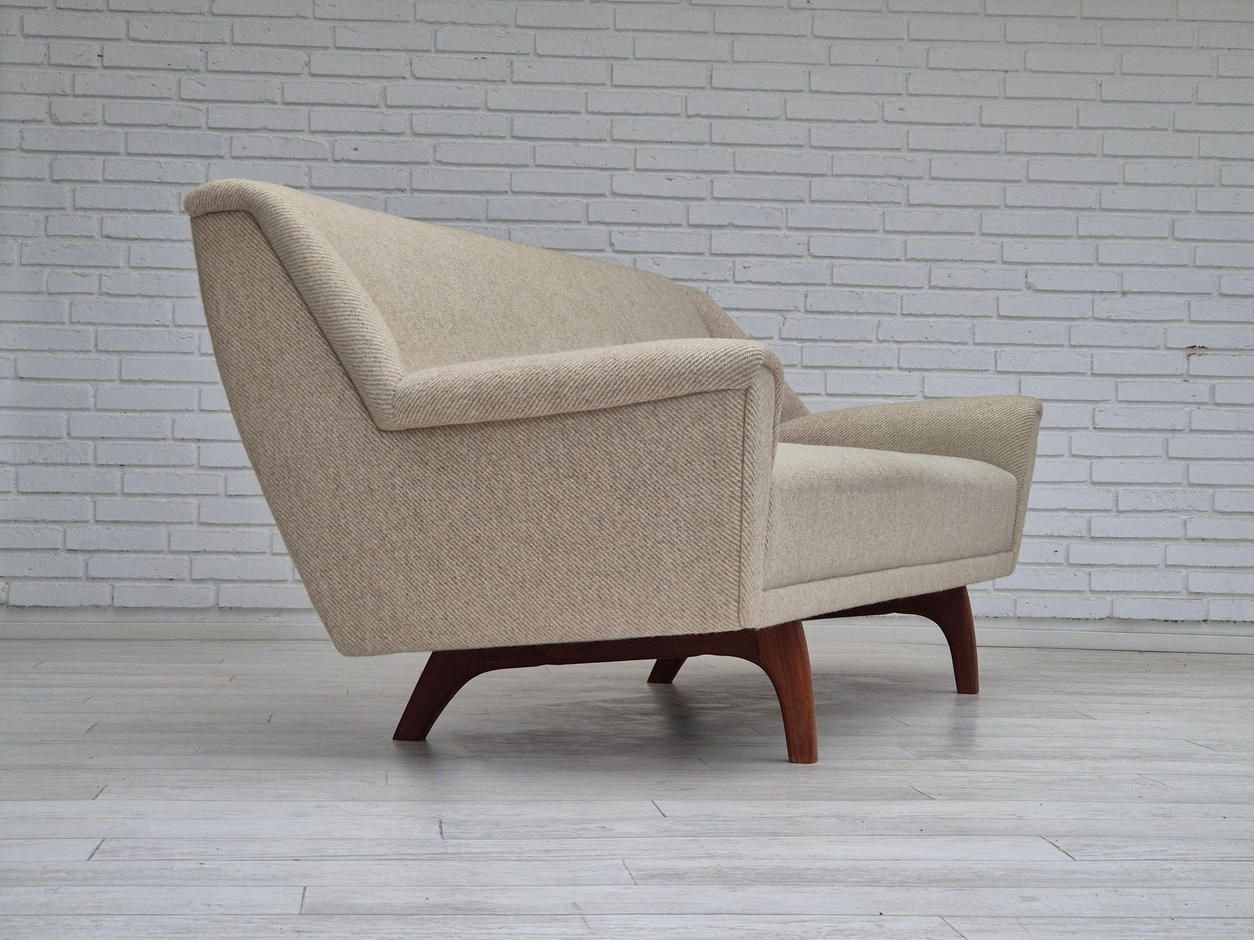 Scandinavian Modern 1970s, Danish 3 seater sofa, original condition, wool, teak wood.