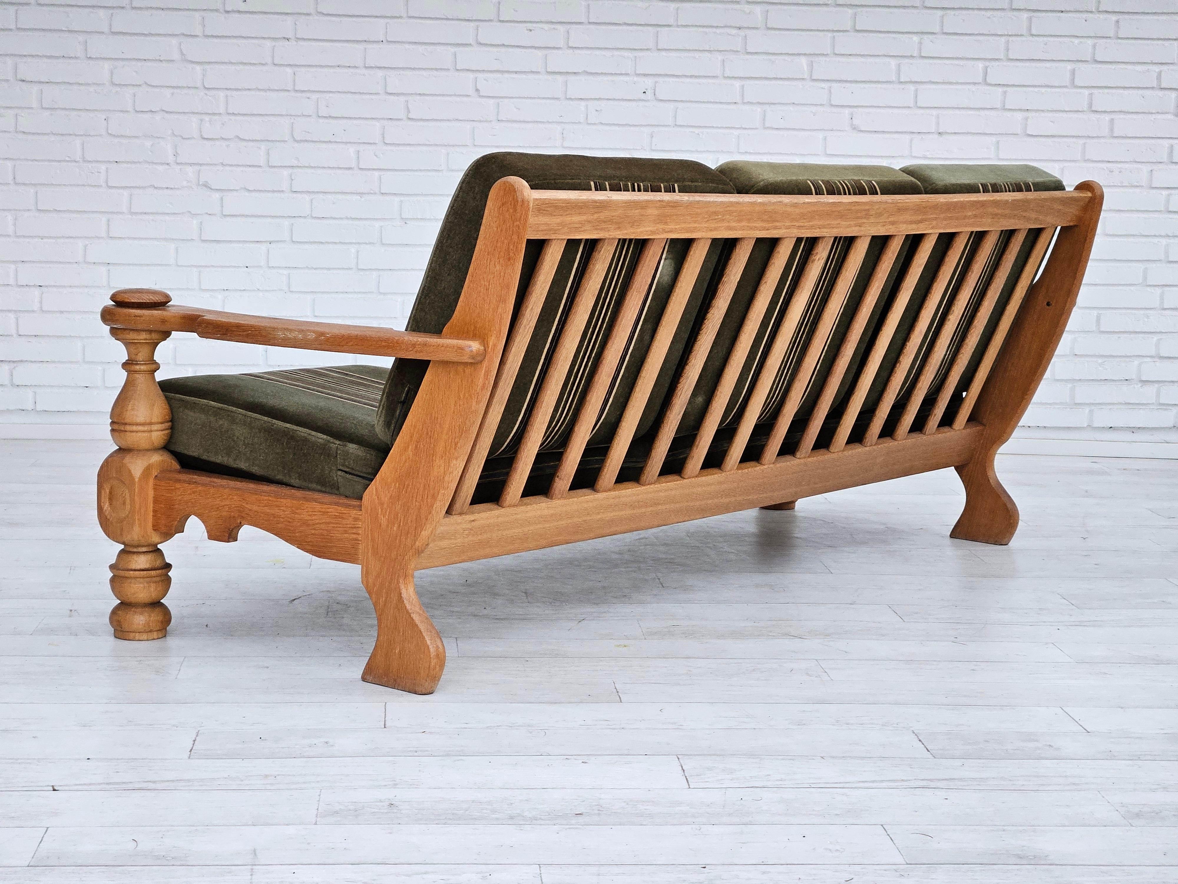 Fabric 1970s, Danish 3 seater sofa, original very good condition, velour, oak wood. For Sale