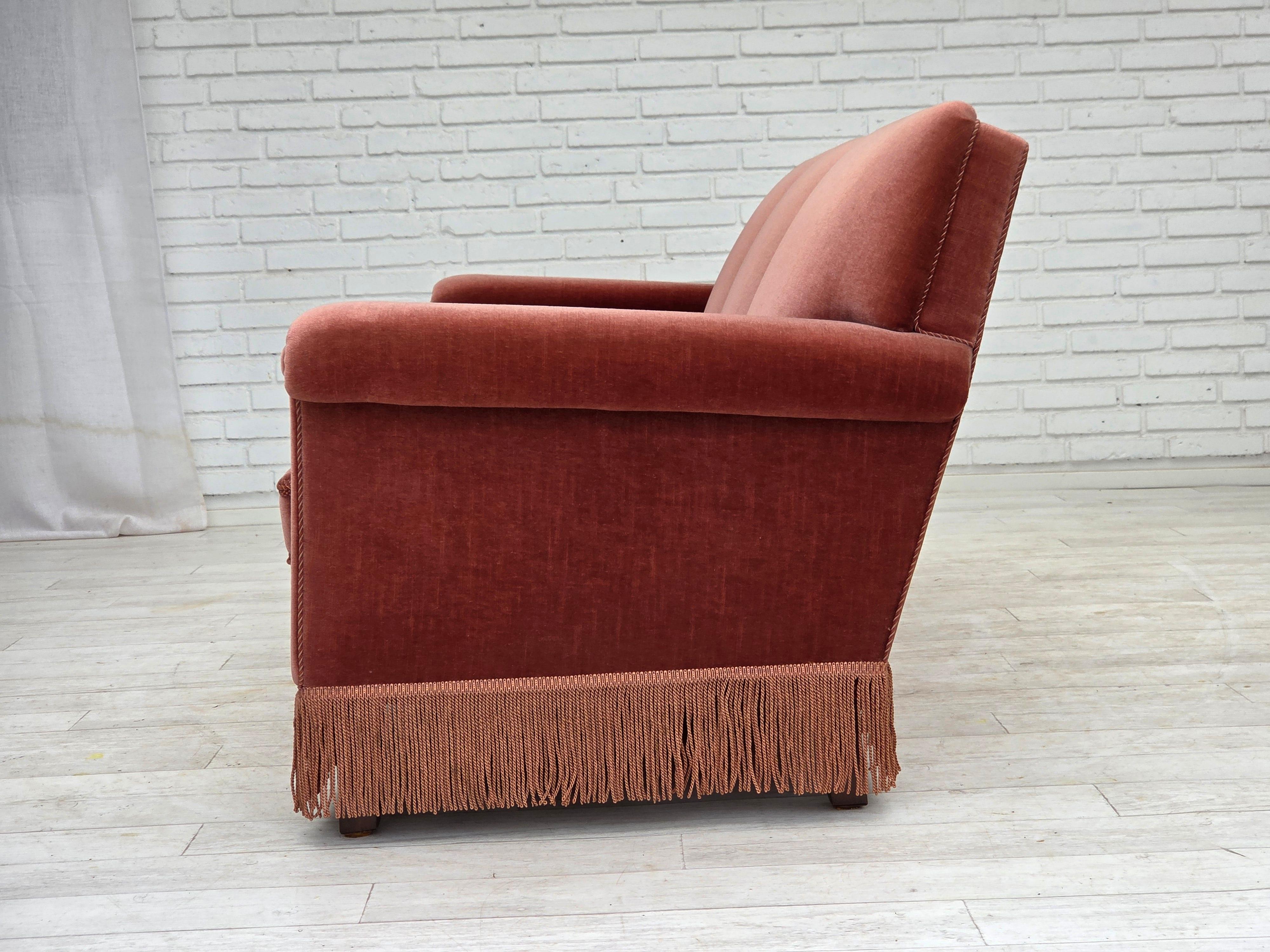 1970s, Danish 3-seater sofa, salmon pink furniture velour, beech wood. For Sale 7