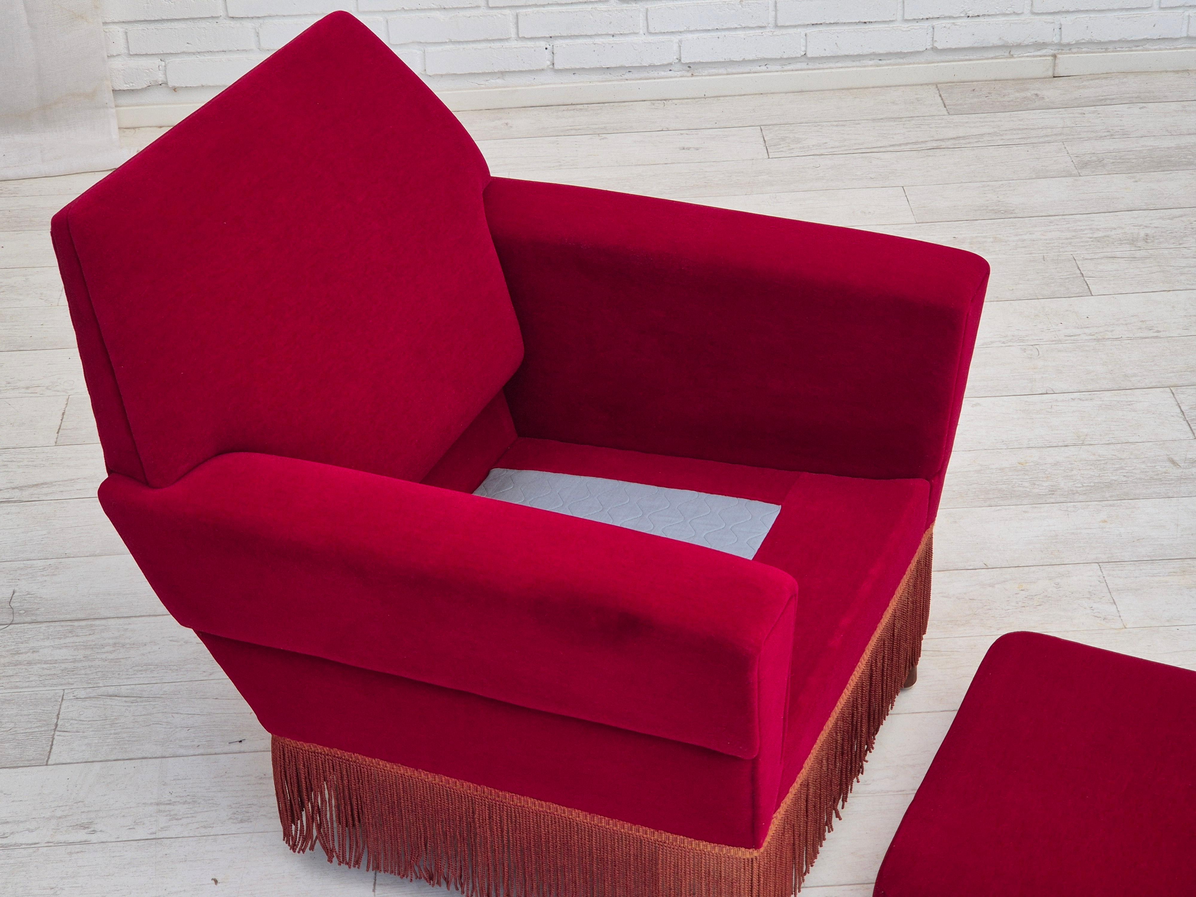 1970s, Danish armchair by Ryesberg Møbler, original condition, velour fabric. For Sale 12