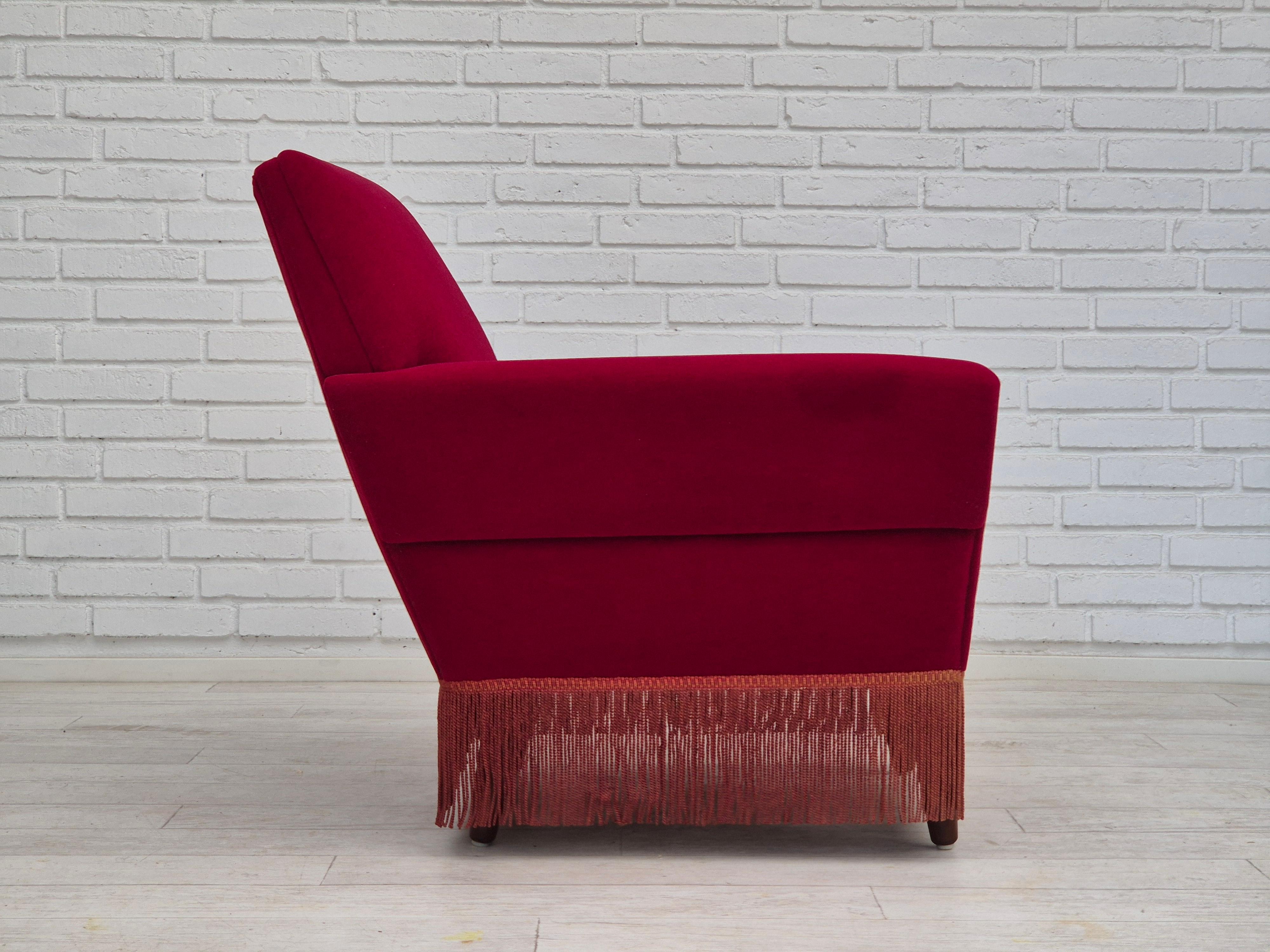 Scandinavian Modern 1970s, Danish armchair by Ryesberg Møbler, original condition, velour fabric. For Sale