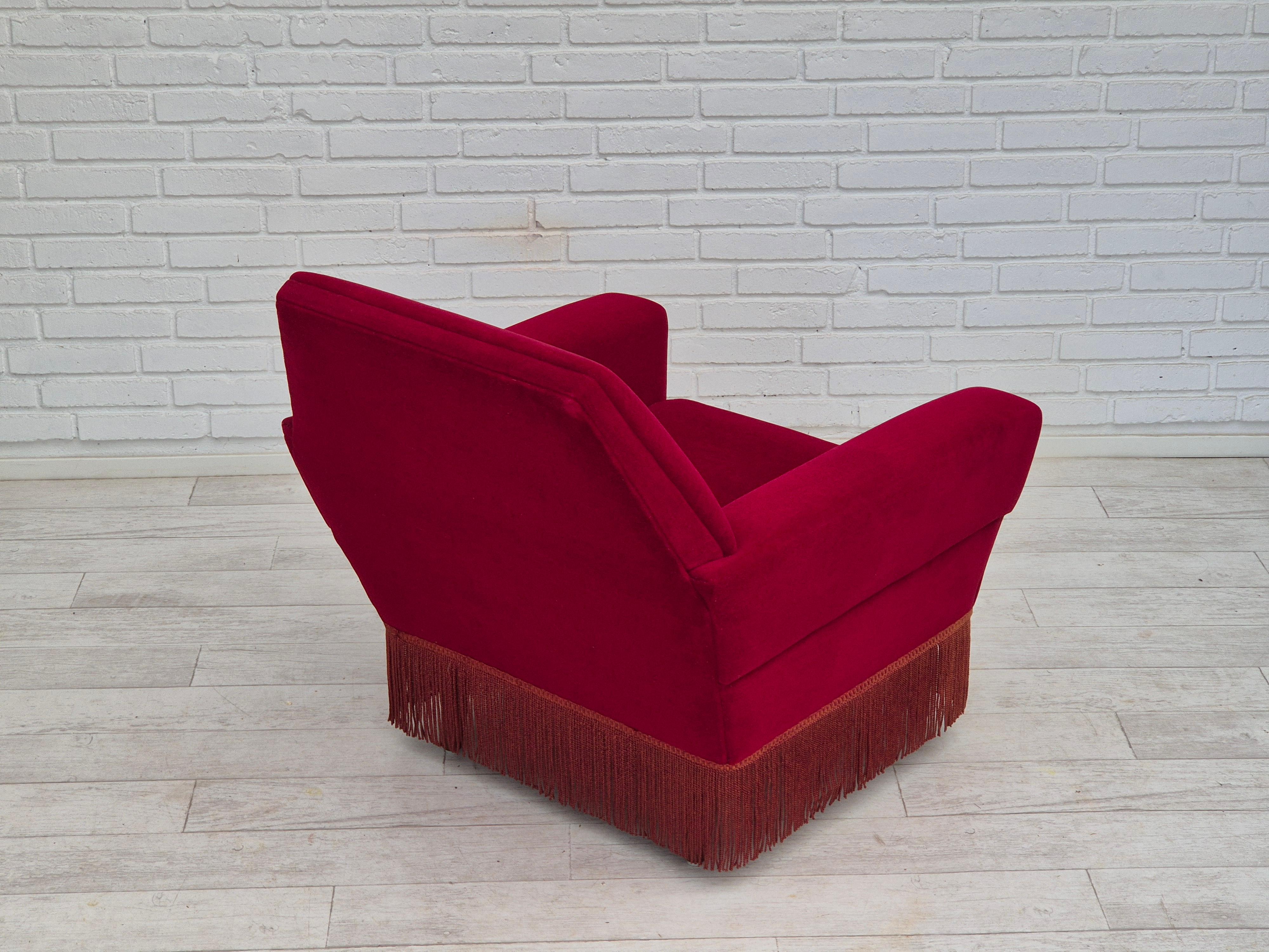 Mid-20th Century 1970s, Danish armchair by Ryesberg Møbler, original condition, velour fabric. For Sale