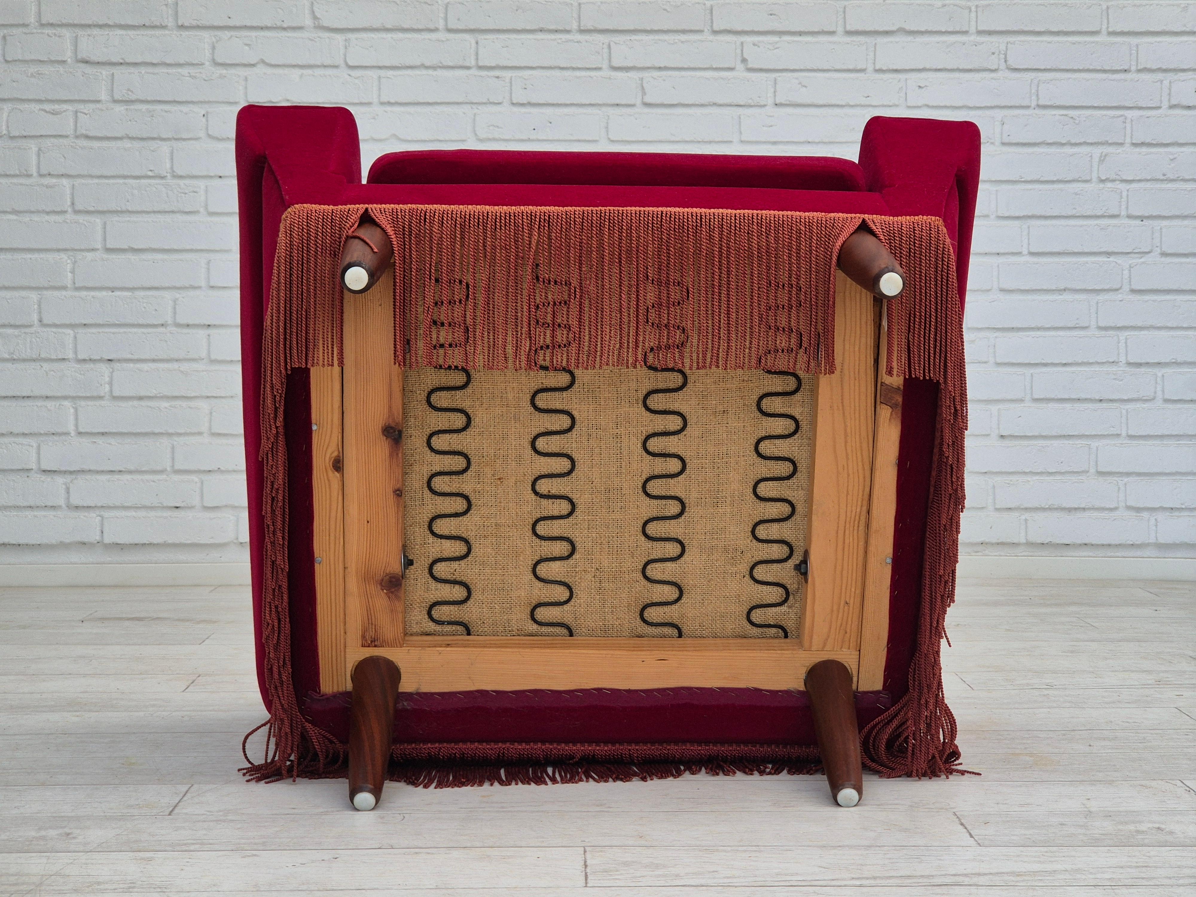 1970s, Danish armchair by Ryesberg Møbler, original condition, velour fabric. For Sale 2