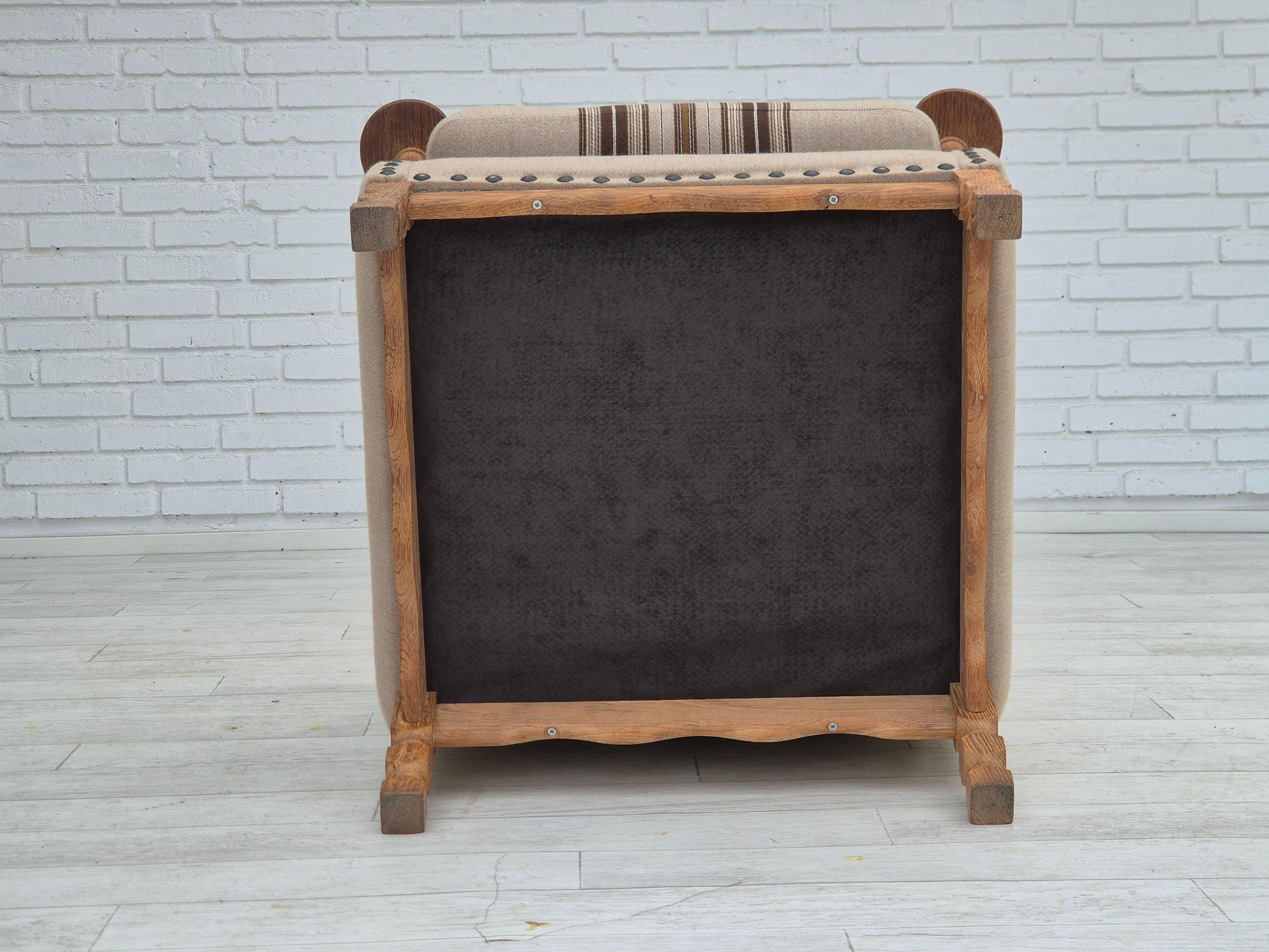 1970er, Dänischer Sessel, Möbel Wollstoff, Eichenholz, Originalzustand. im Angebot 10