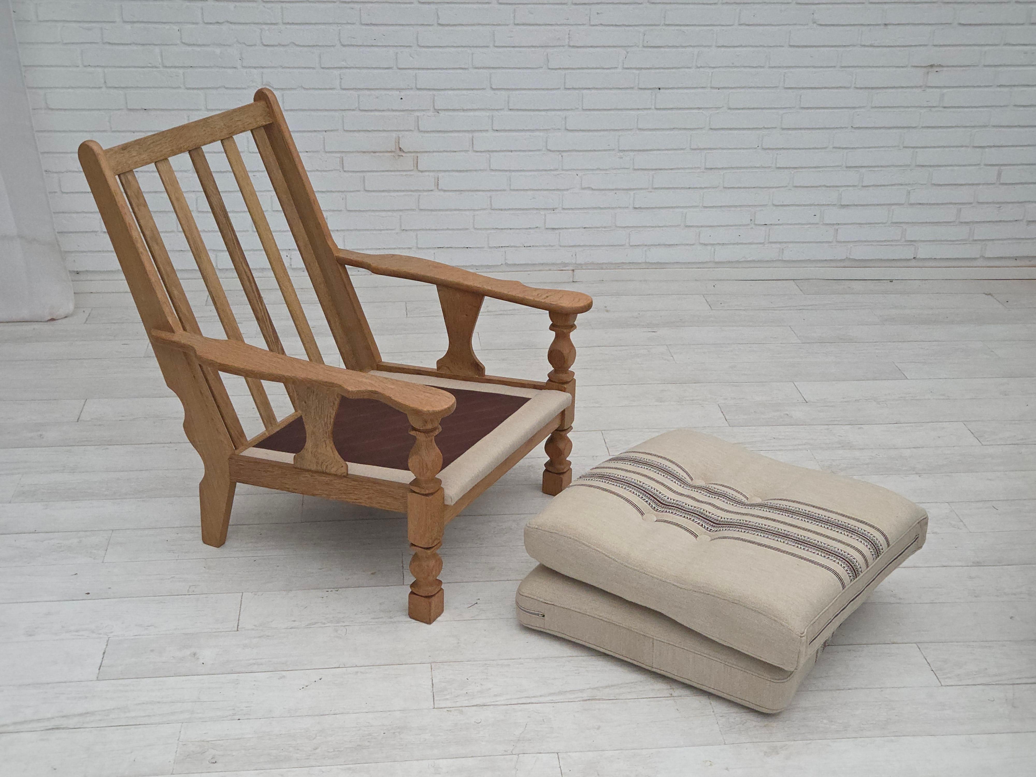 Danese Anni '70, poltrona danese, mobili in lana, legno massiccio di Oak. in vendita
