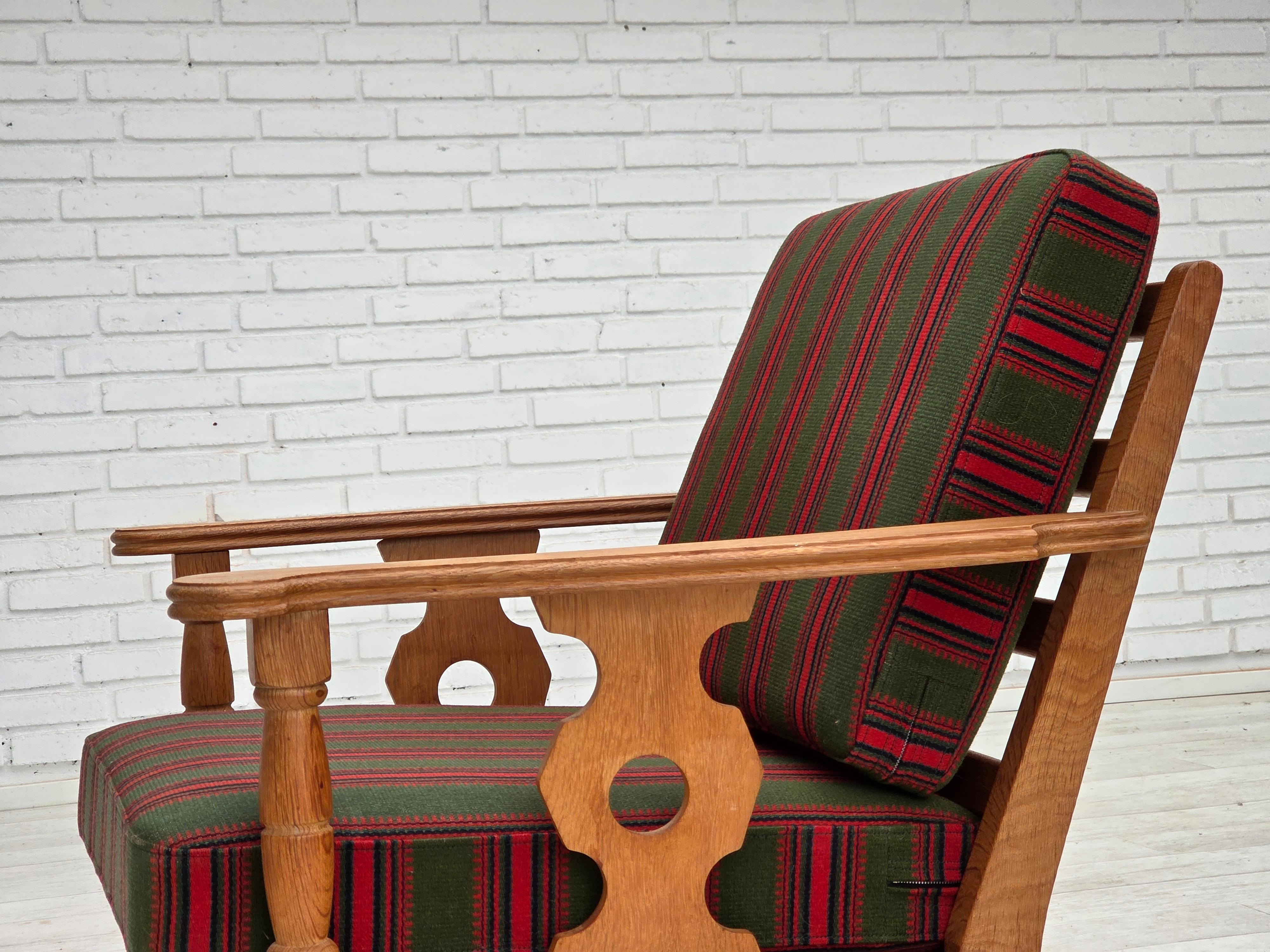 Años 70, sillón danés, muebles de lana verde, madera maciza de roble. en venta 9