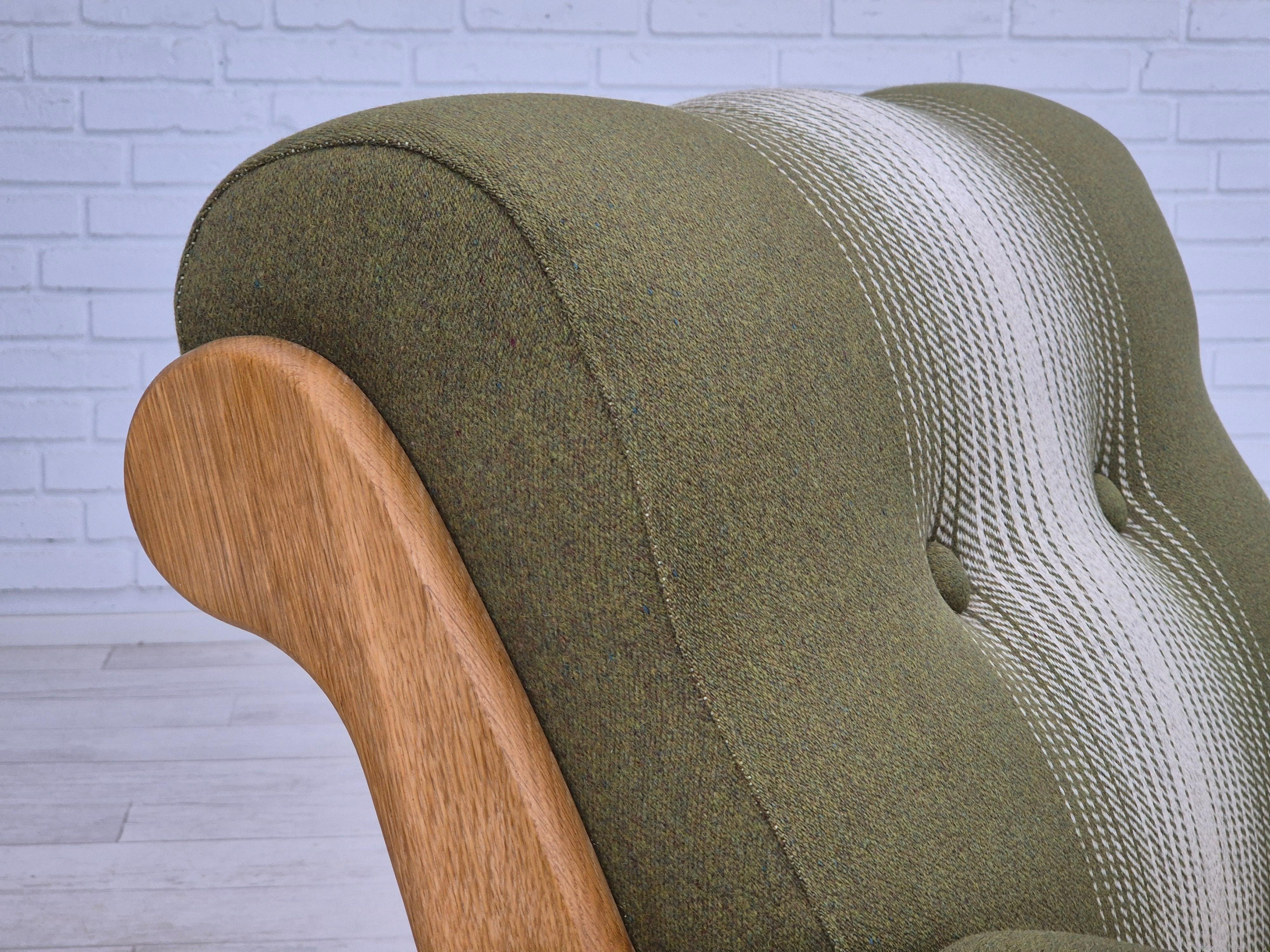 Años 70, sillón danés, estado original, lana, madera maciza de roble. Lana en venta