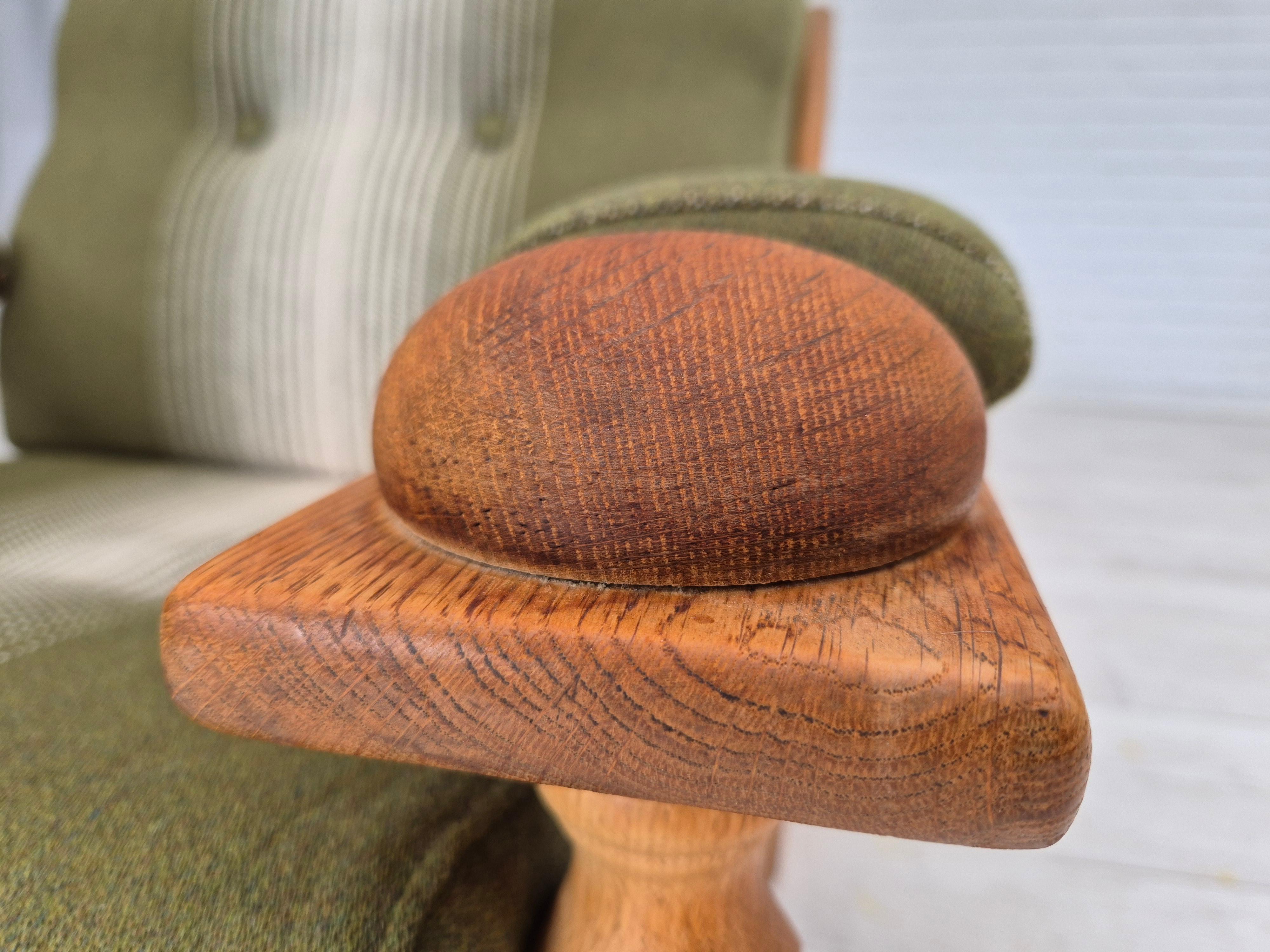Años 70, sillón danés, estado original, lana, madera maciza de roble. en venta 2