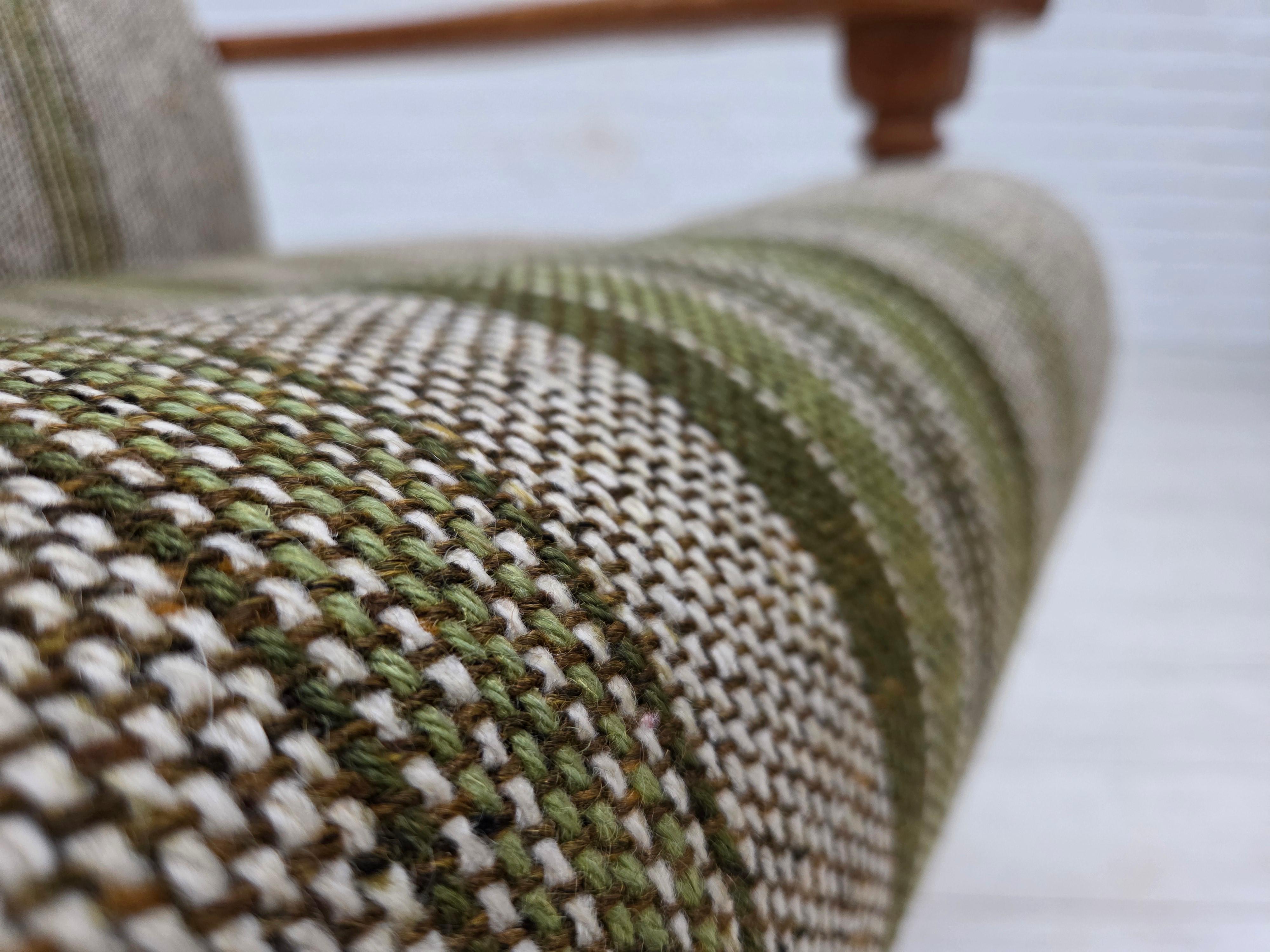 Años 70, sillón danés, mueble original tejido de lana, madera maciza de roble. en venta 1