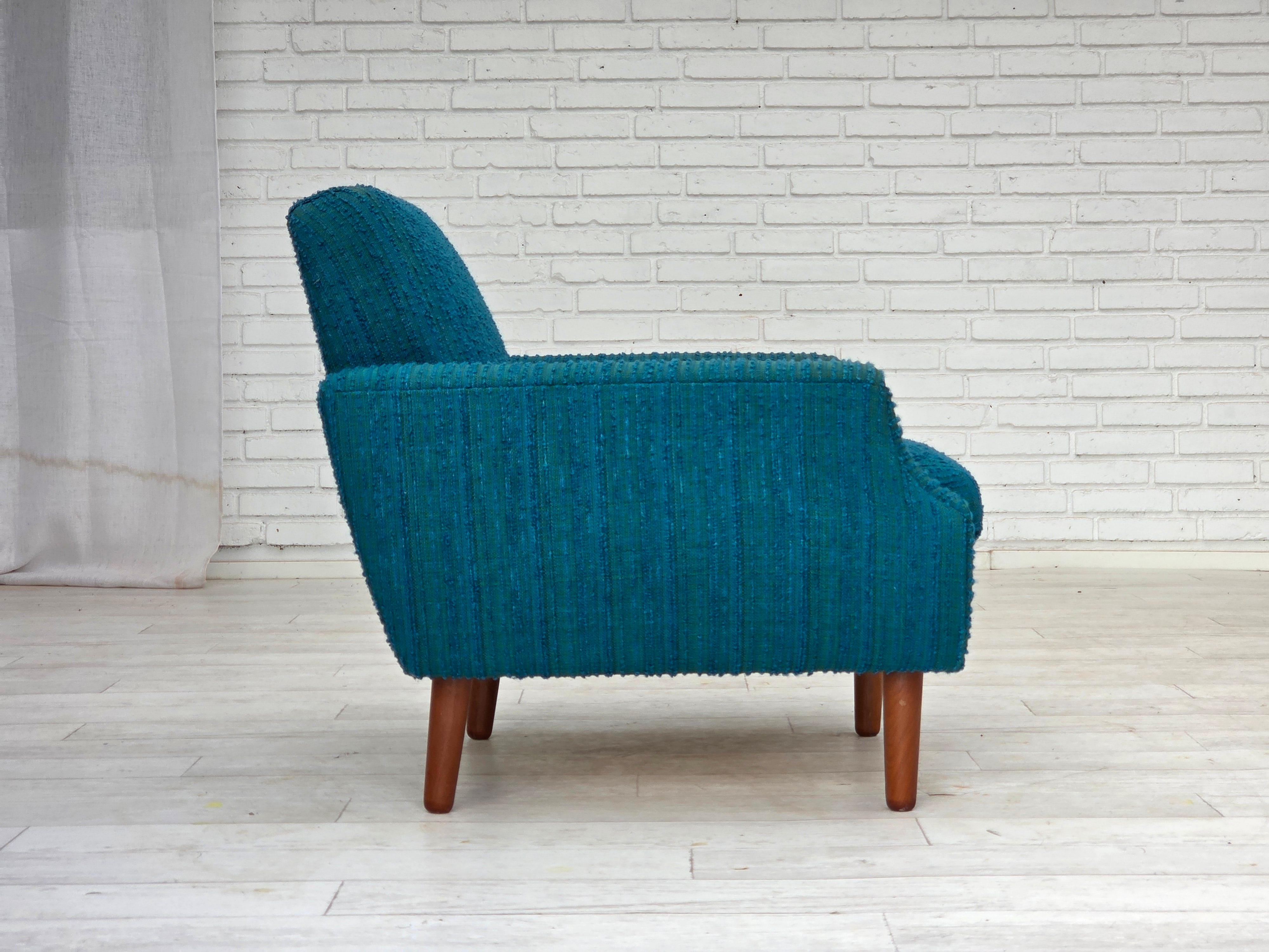 Años 70, sillón danés, muebles originales de lana, madera de teca. en Bueno estado para la venta en Tarm, 82