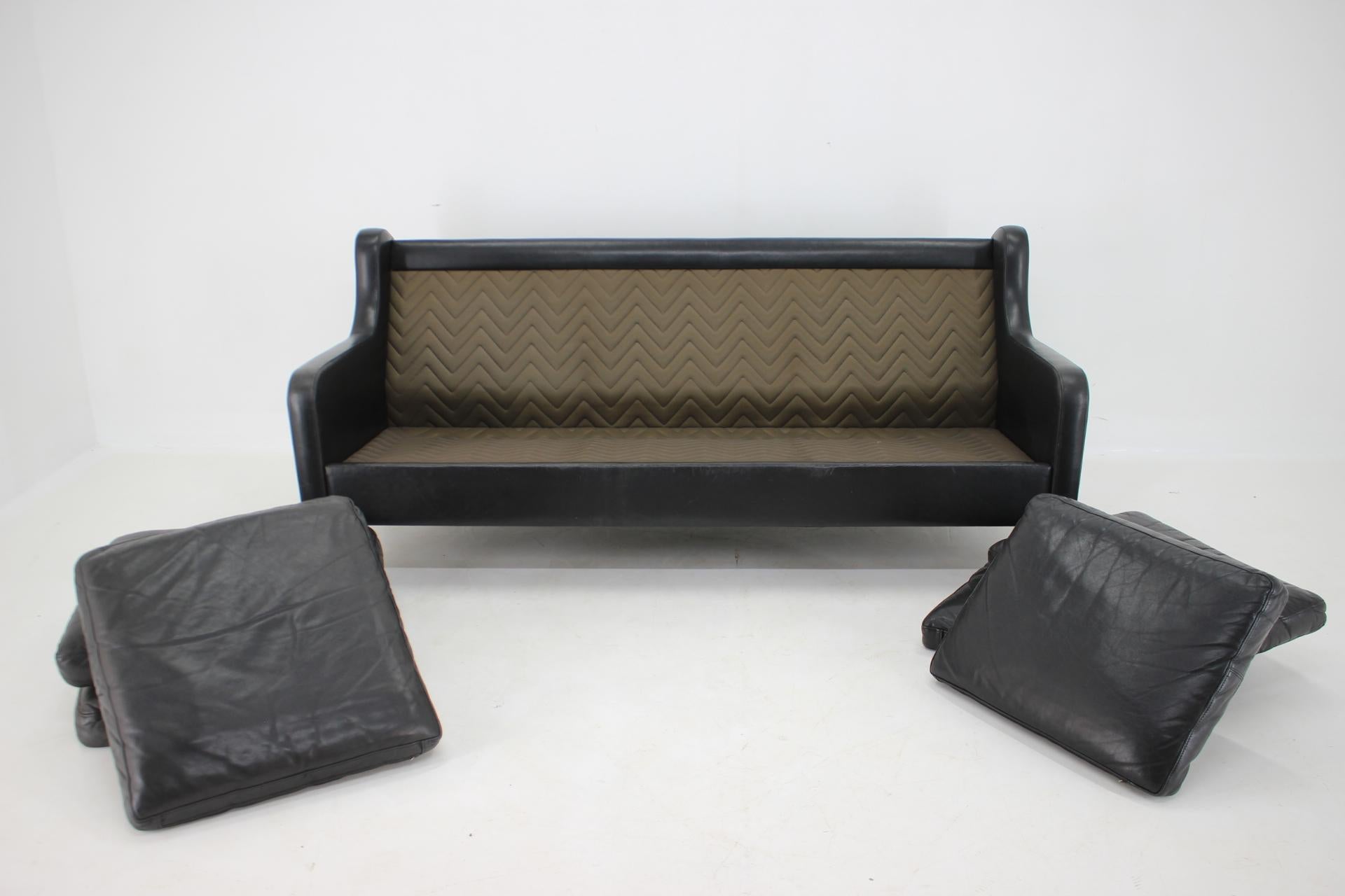1970s Danish Black Leather 3-Seater Sofa For Sale 4