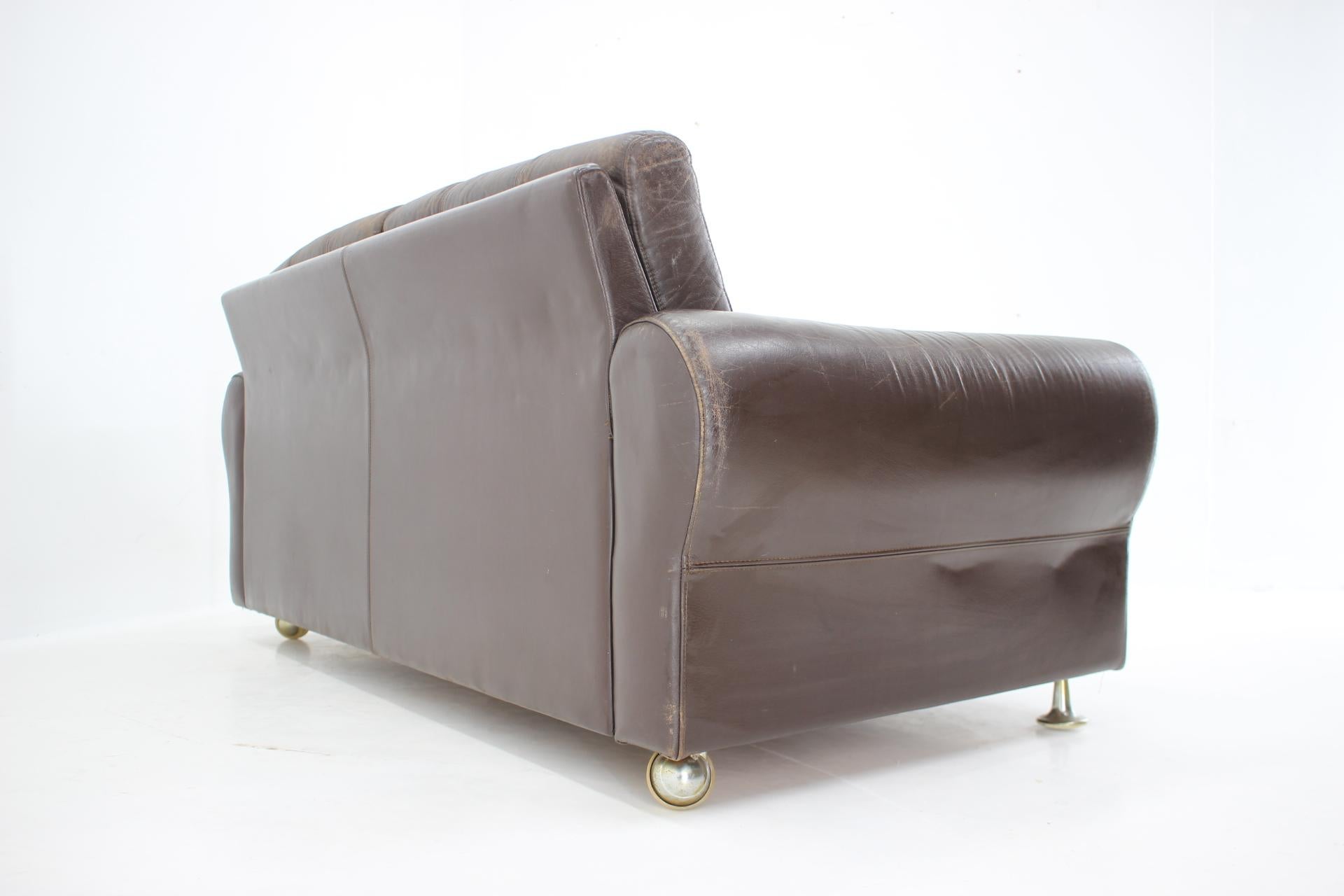 1970s Danish Brown Leather 2 Seater Sofa For Sale 5