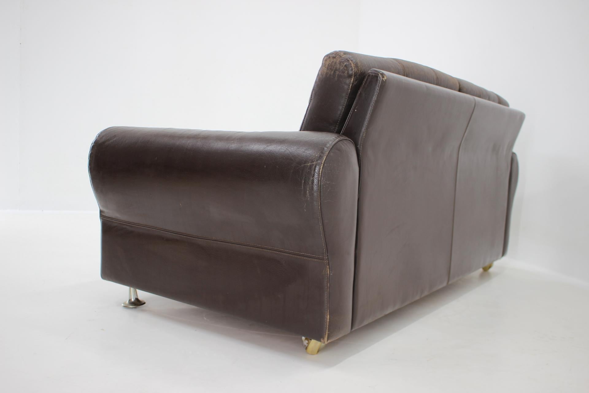 1970s Danish Brown Leather 2 Seater Sofa For Sale 2