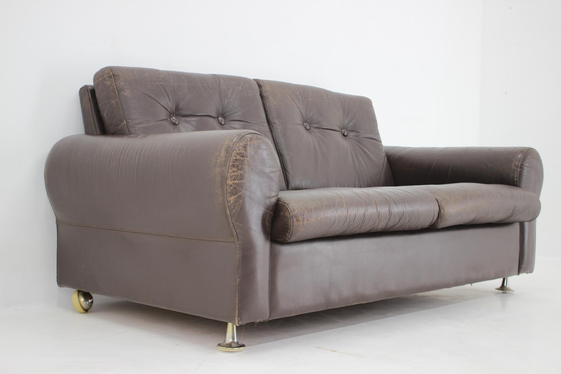 1970s Danish Brown Leather 2 Seater Sofa For Sale 3