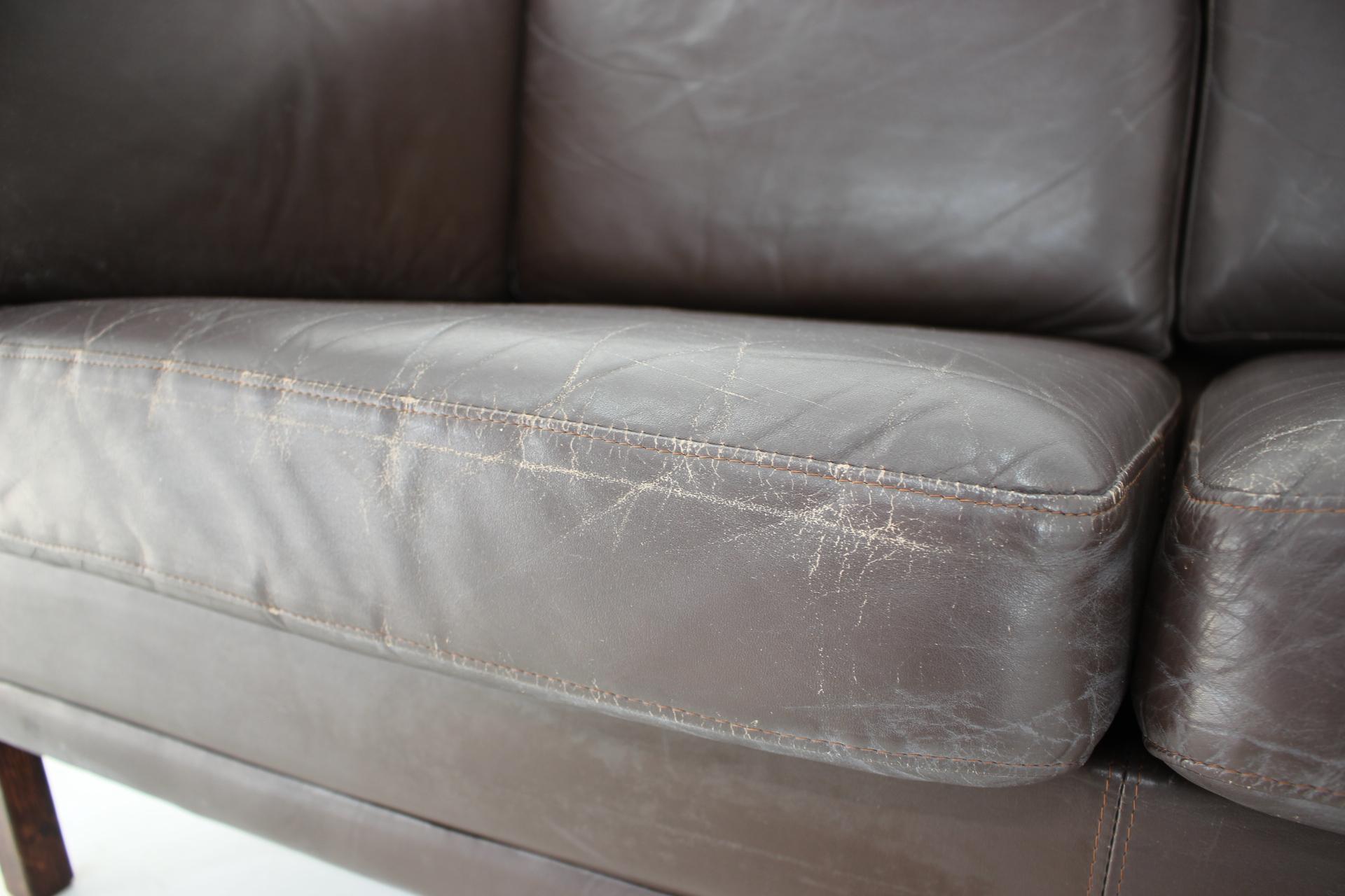 1970s Danish Brown Leather 3-Seater Sofa For Sale 9