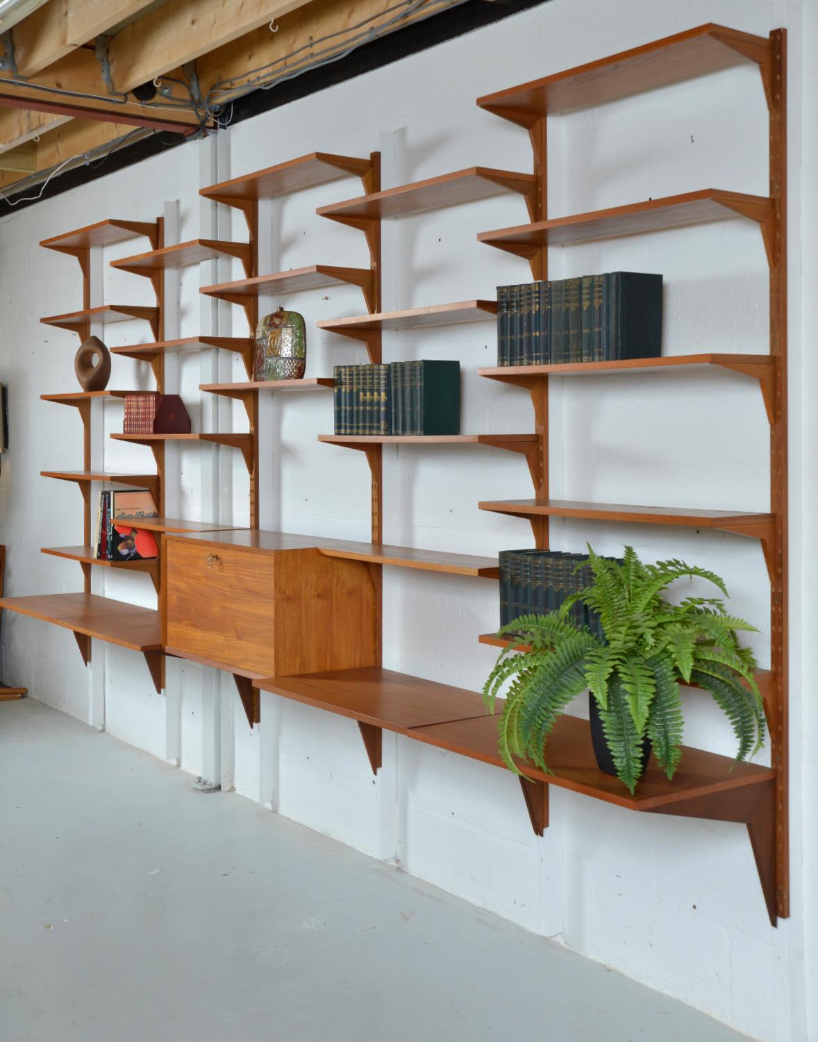Bibliothèque bibliothèque modulaire danoise Cadovius en teck à 5 baies Cado des années 1970 Bon état - En vente à Sherborne, Dorset