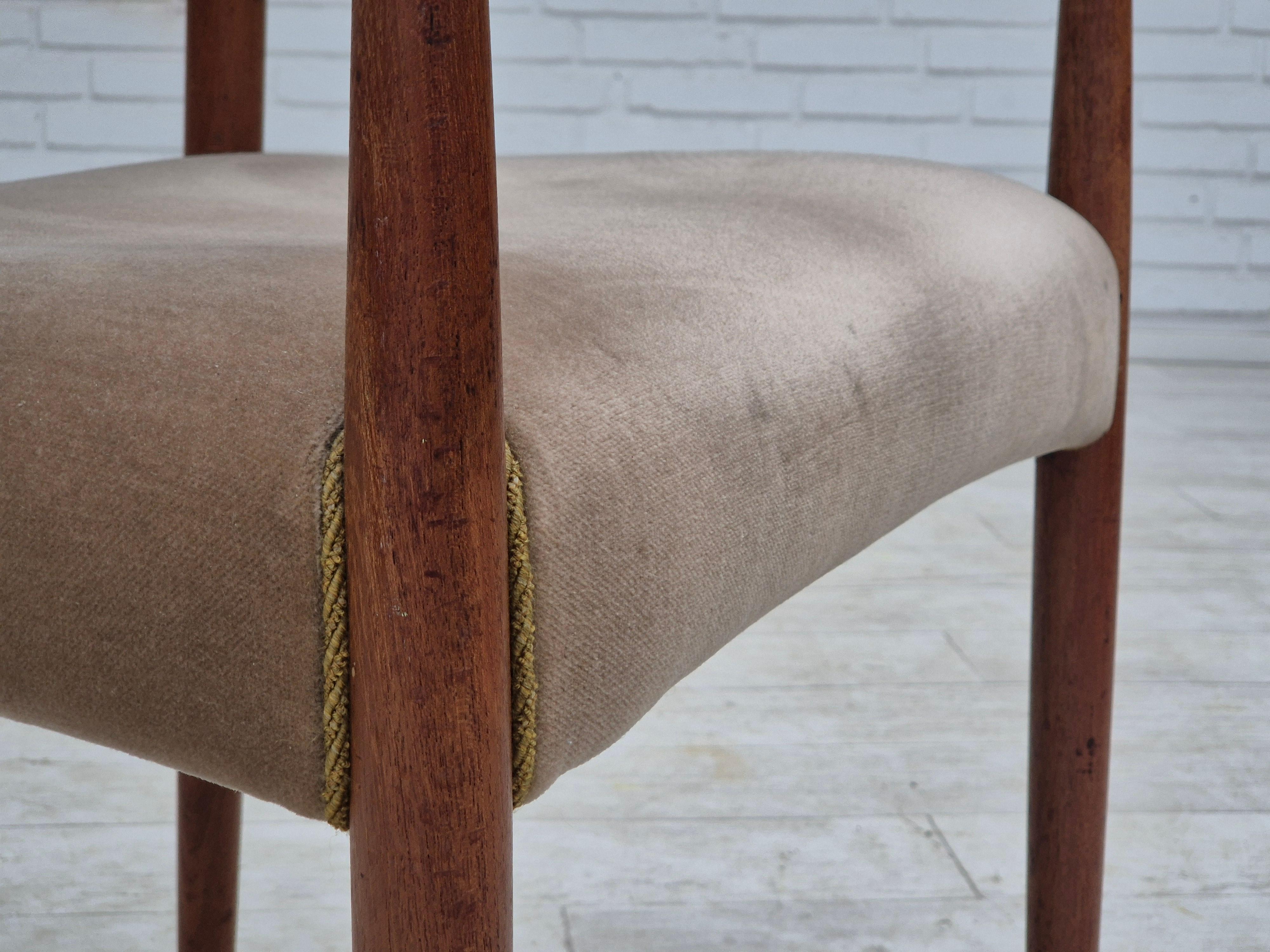 1970s, Danish chair, solid teak wood, furniture velour. For Sale 3