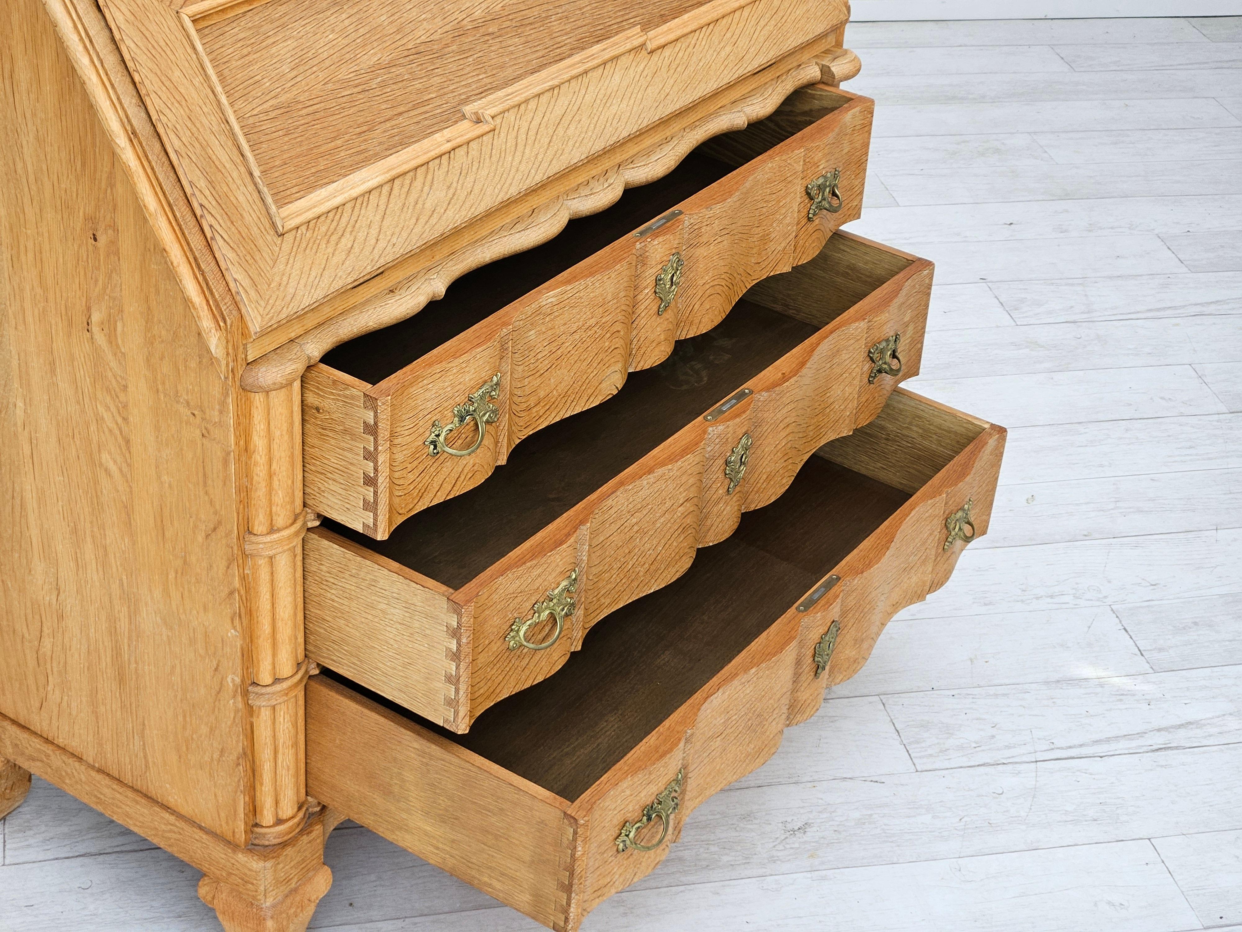1970s, Danish chest of drawers, oak wood, original condition. 1