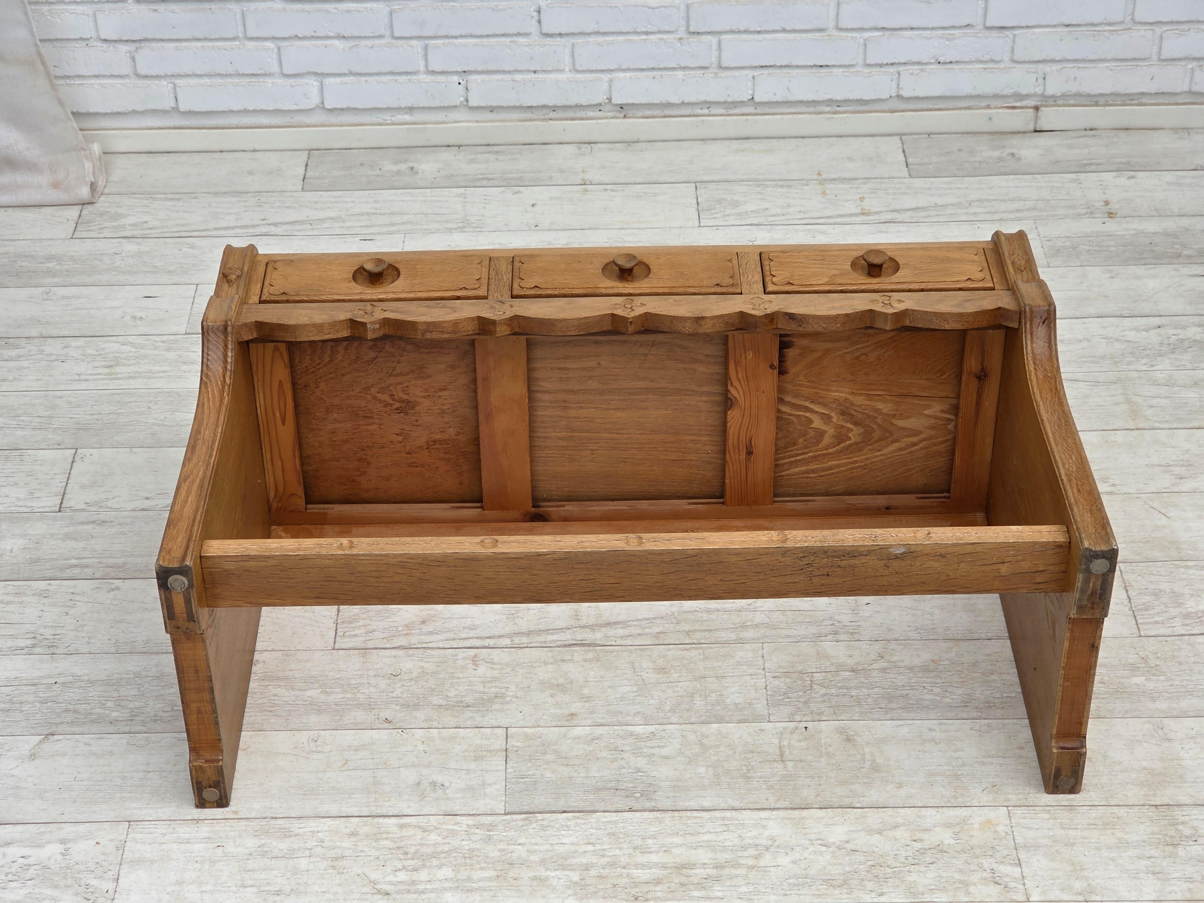 Cassettiera danese degli anni '70, in legno di quercia, originale in buone condizioni. in vendita 4