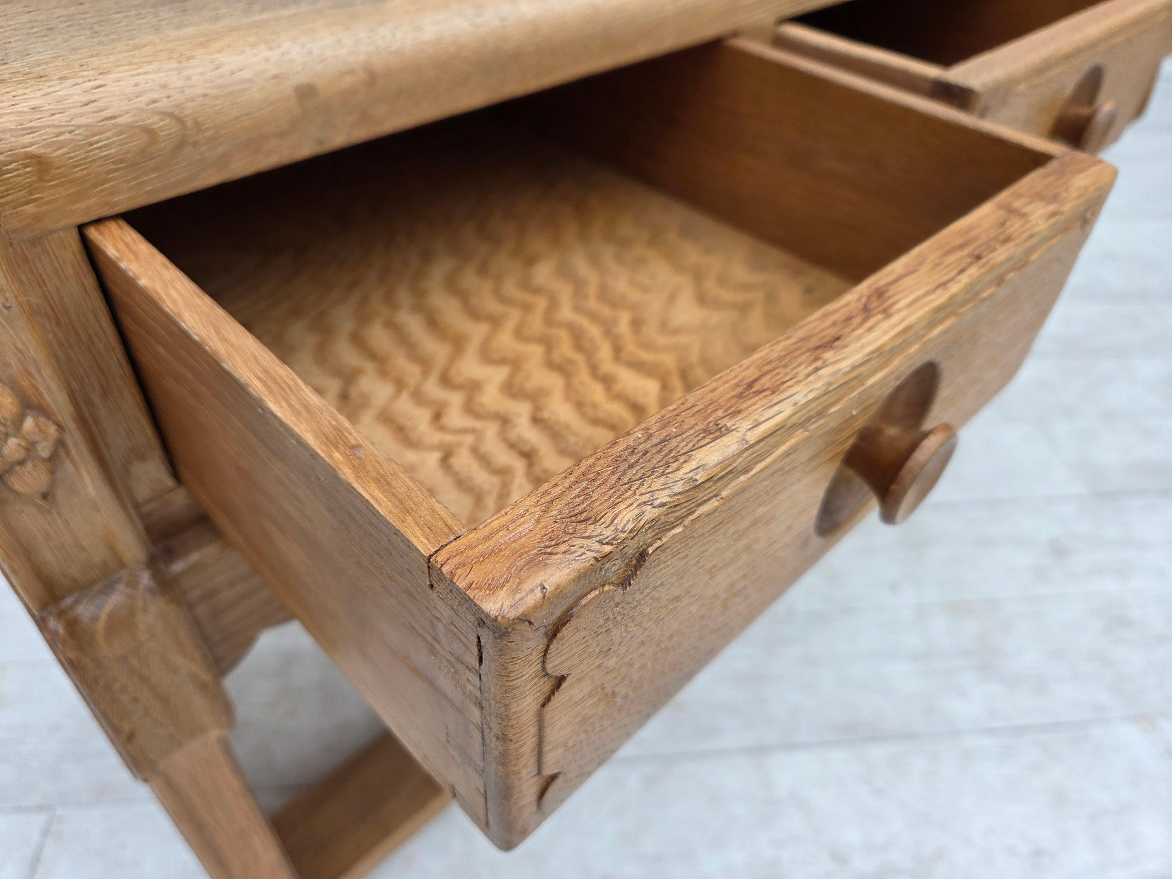 Cassettiera danese degli anni '70, in legno di quercia, originale in buone condizioni. in vendita 6