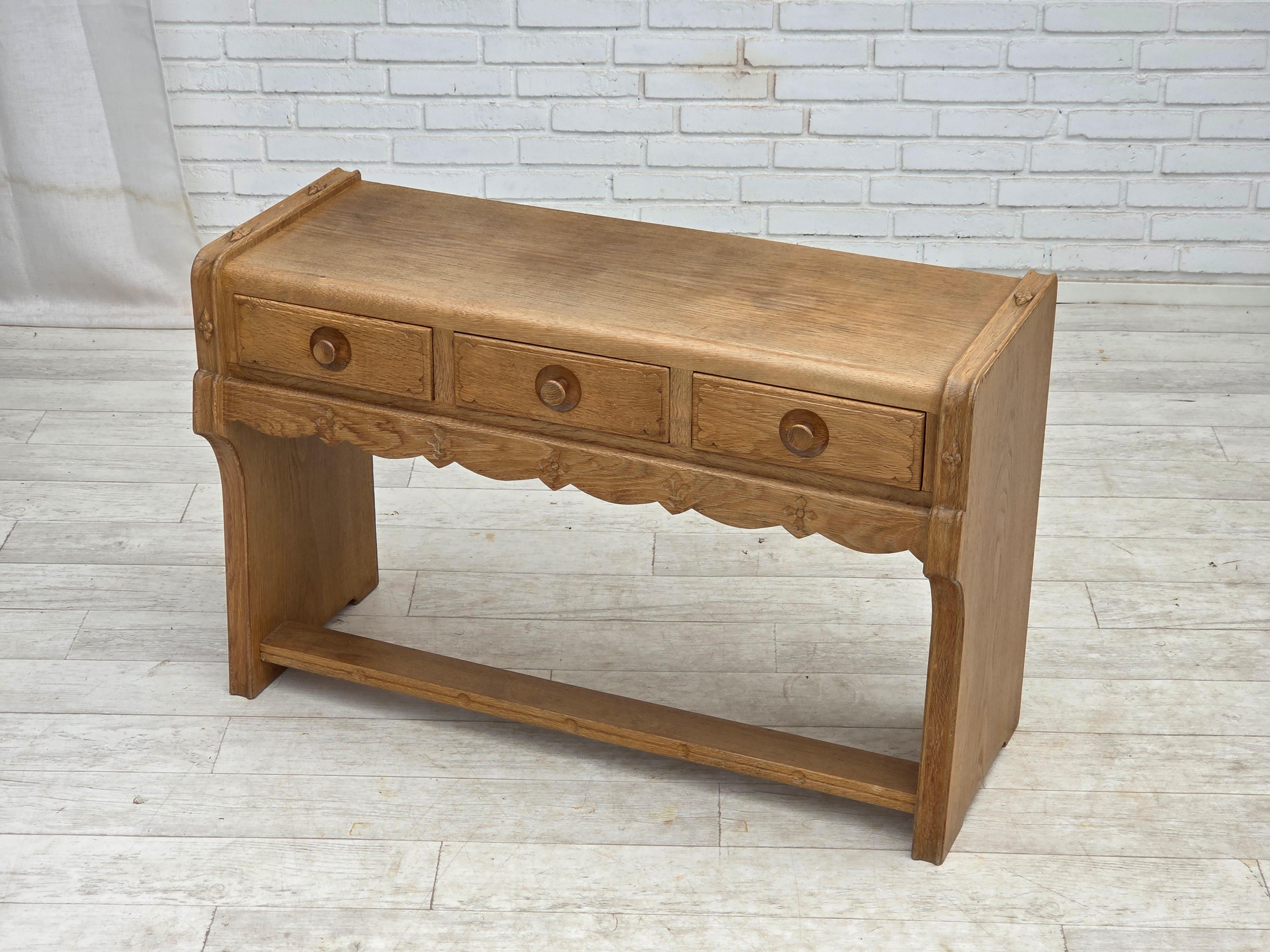 Cassettiera danese degli anni '70, in legno di quercia, originale in buone condizioni. in vendita 10
