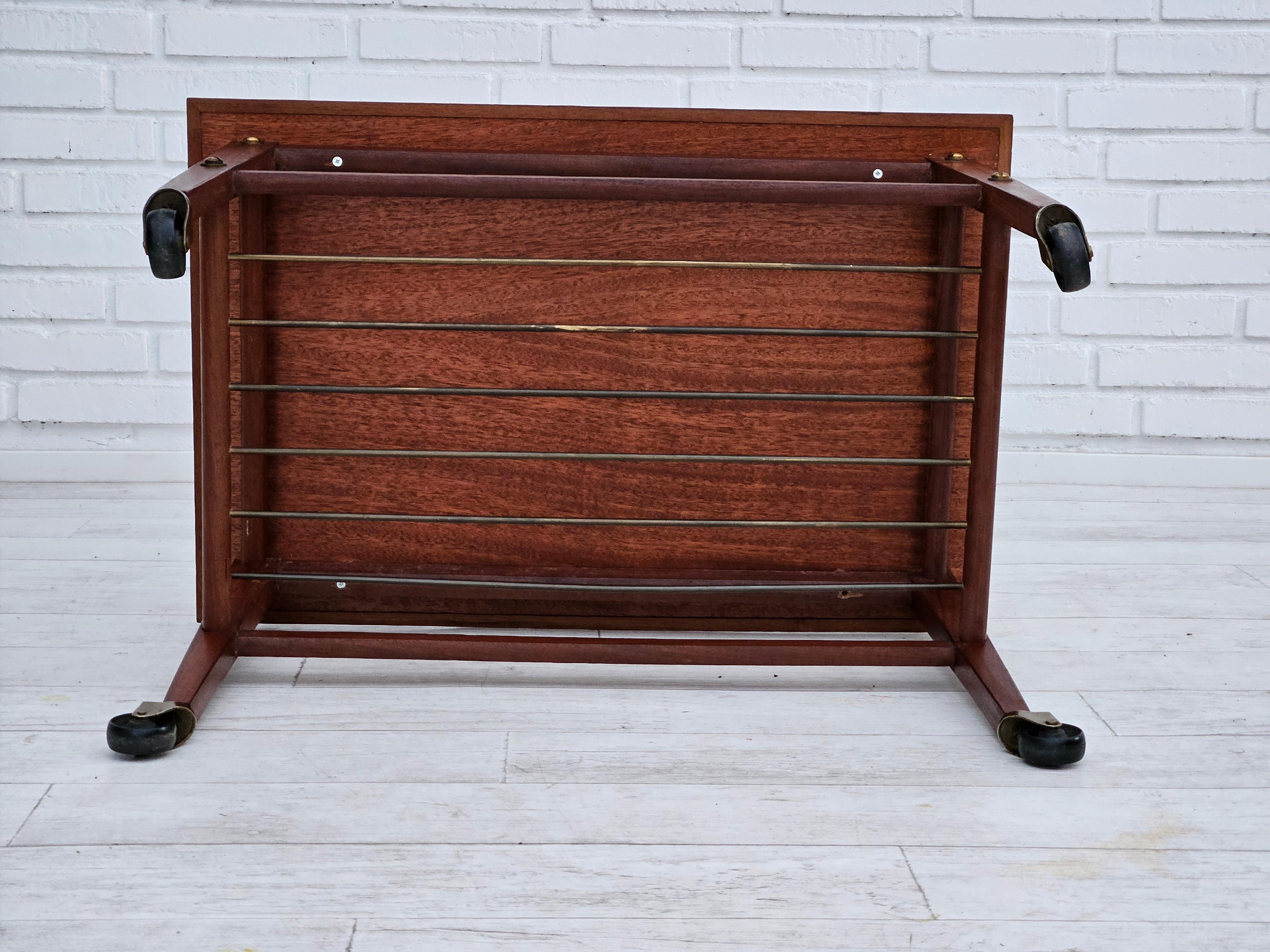 1970s, Danish coffee table, wheels, teak wood. For Sale 4