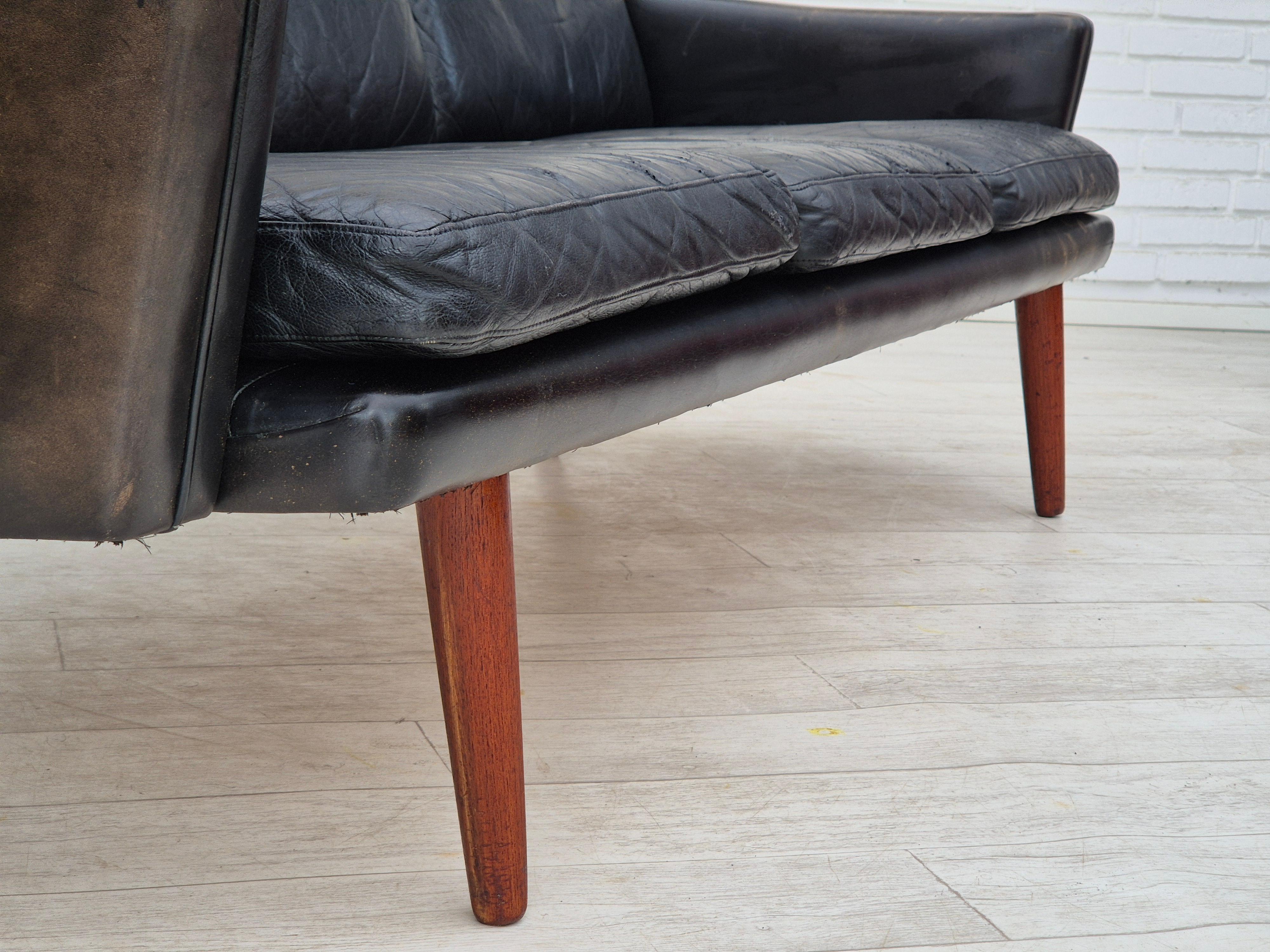 1970, design danois, canapé à 3 places, état d'origine, cuir, bois de teck. en vente 4