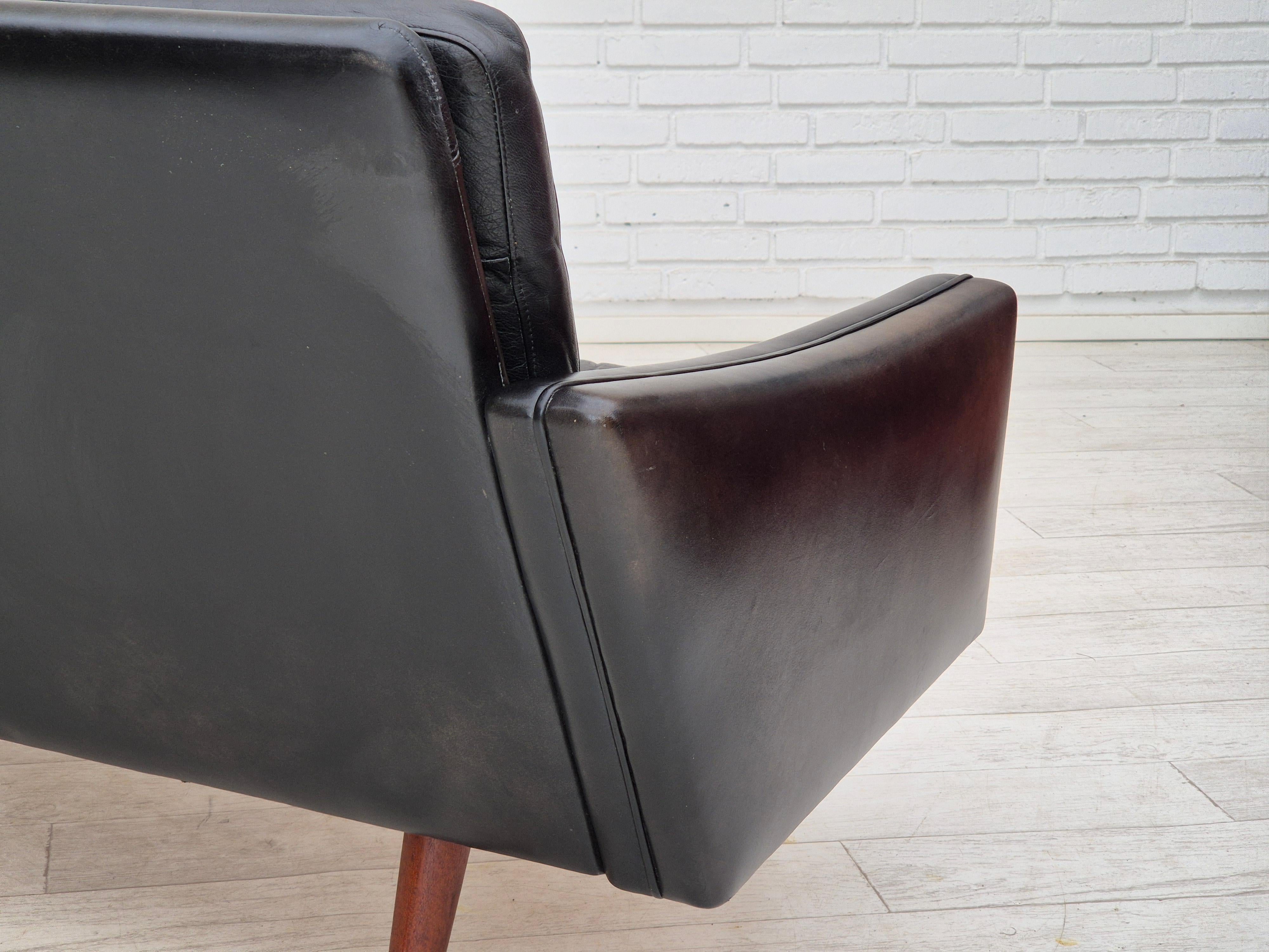 1970, design danois, canapé à 3 places, état d'origine, cuir, bois de teck. en vente 5