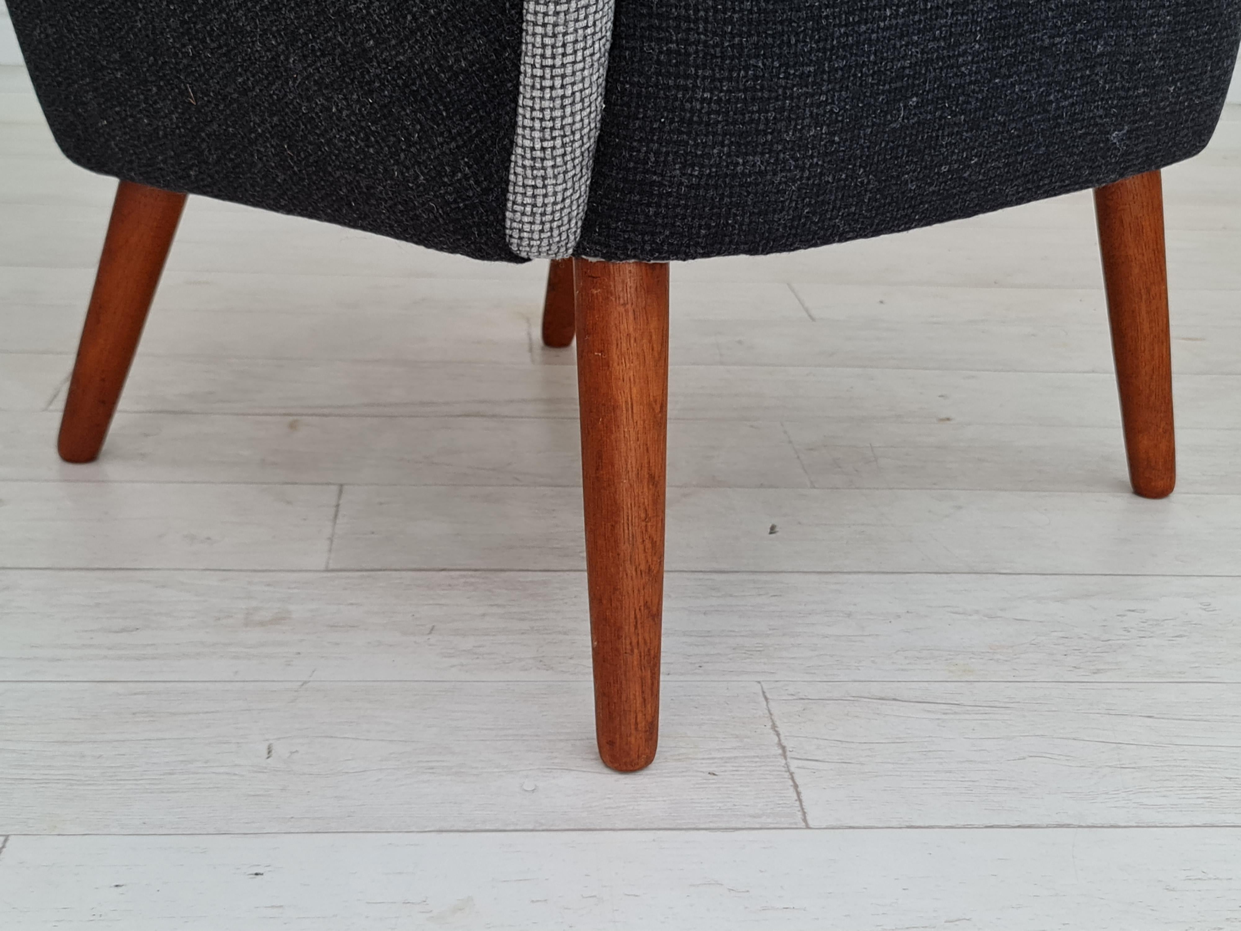 1970s, Danish Design Armchair, Restored, Quality Furniture Wool, Teak Wood 11