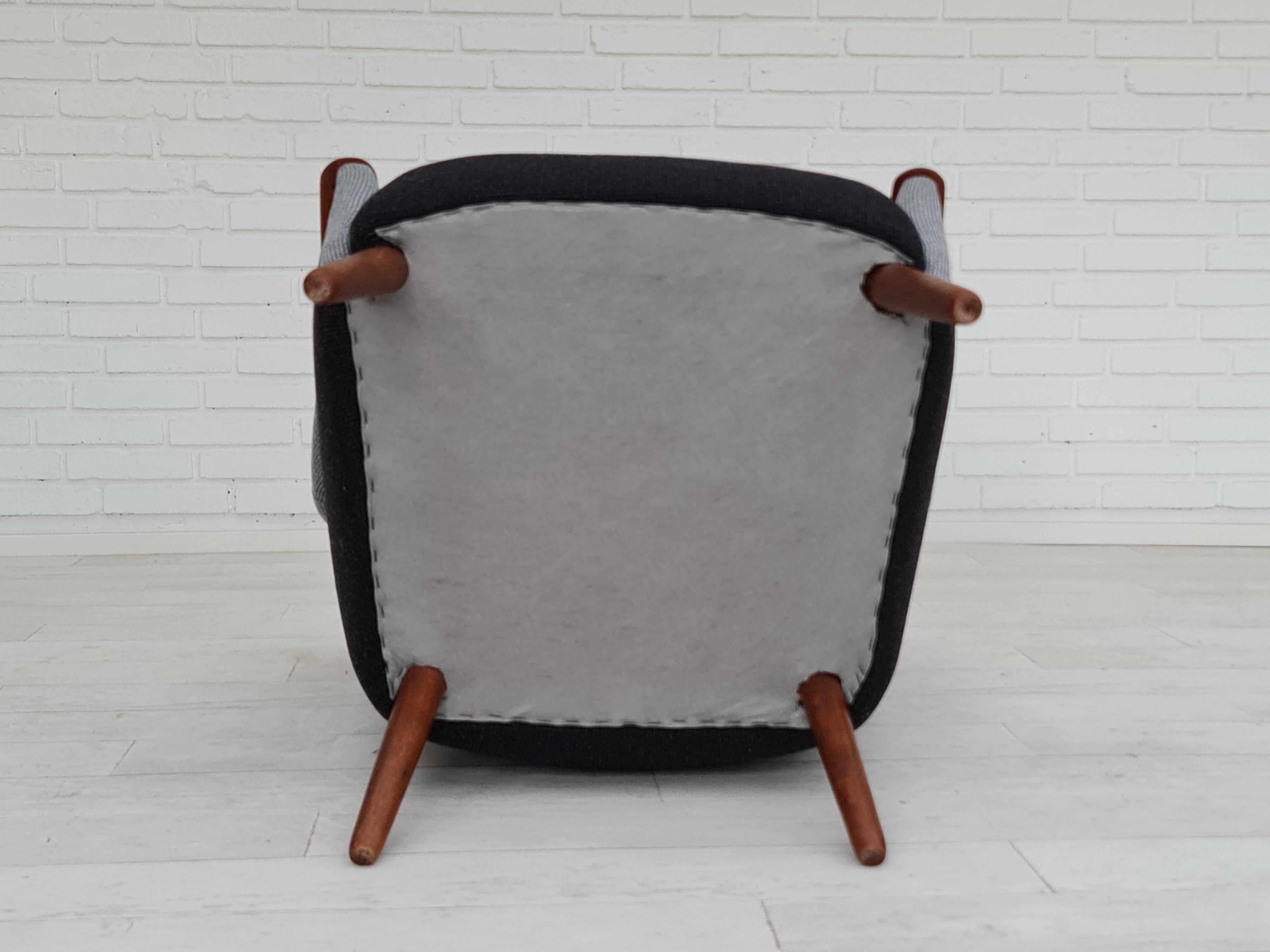 1970s, Danish Design Armchair, Restored, Quality Furniture Wool, Teak Wood 13