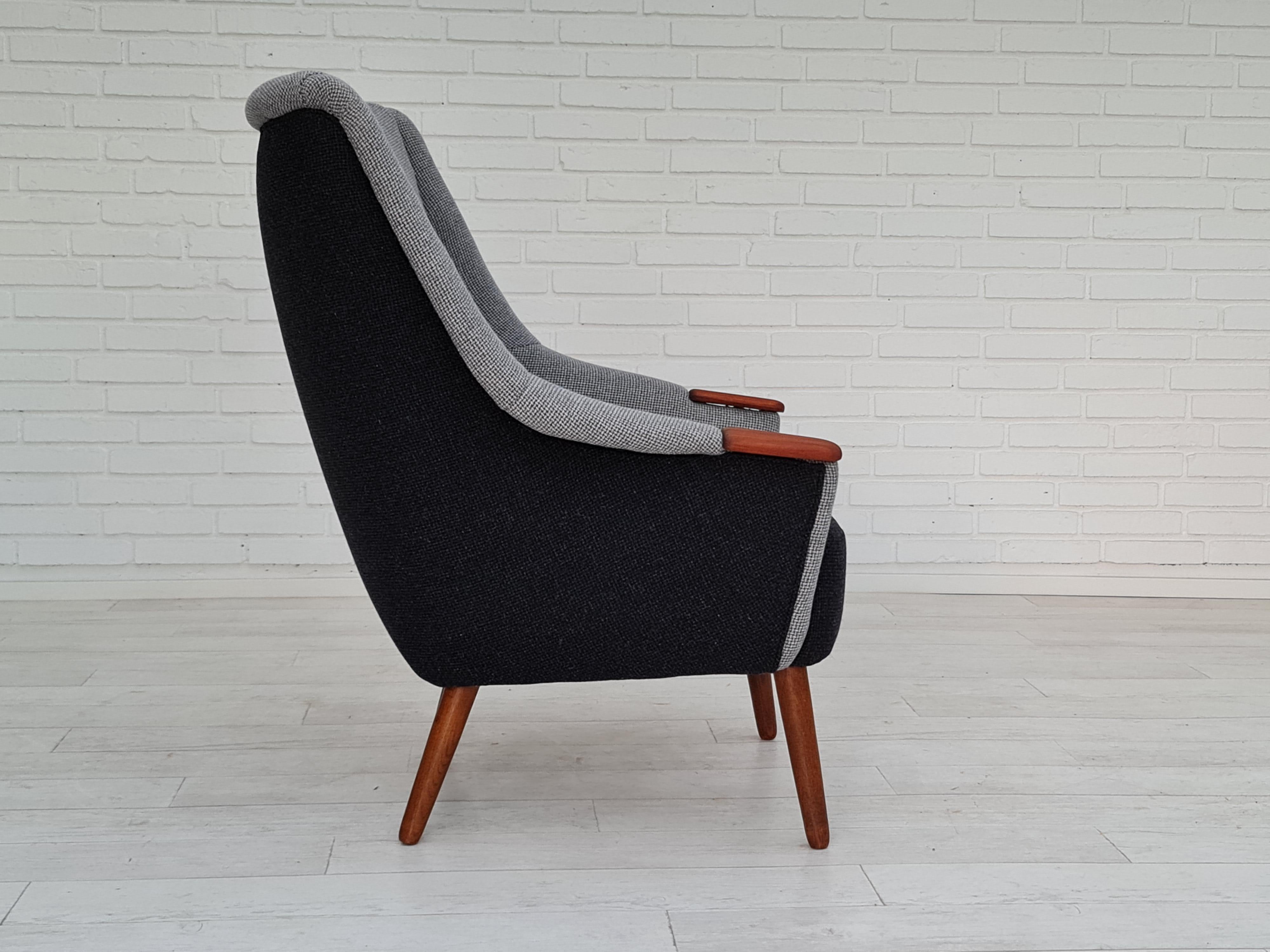 1970s, Danish Design Armchair, Restored, Quality Furniture Wool, Teak Wood 2