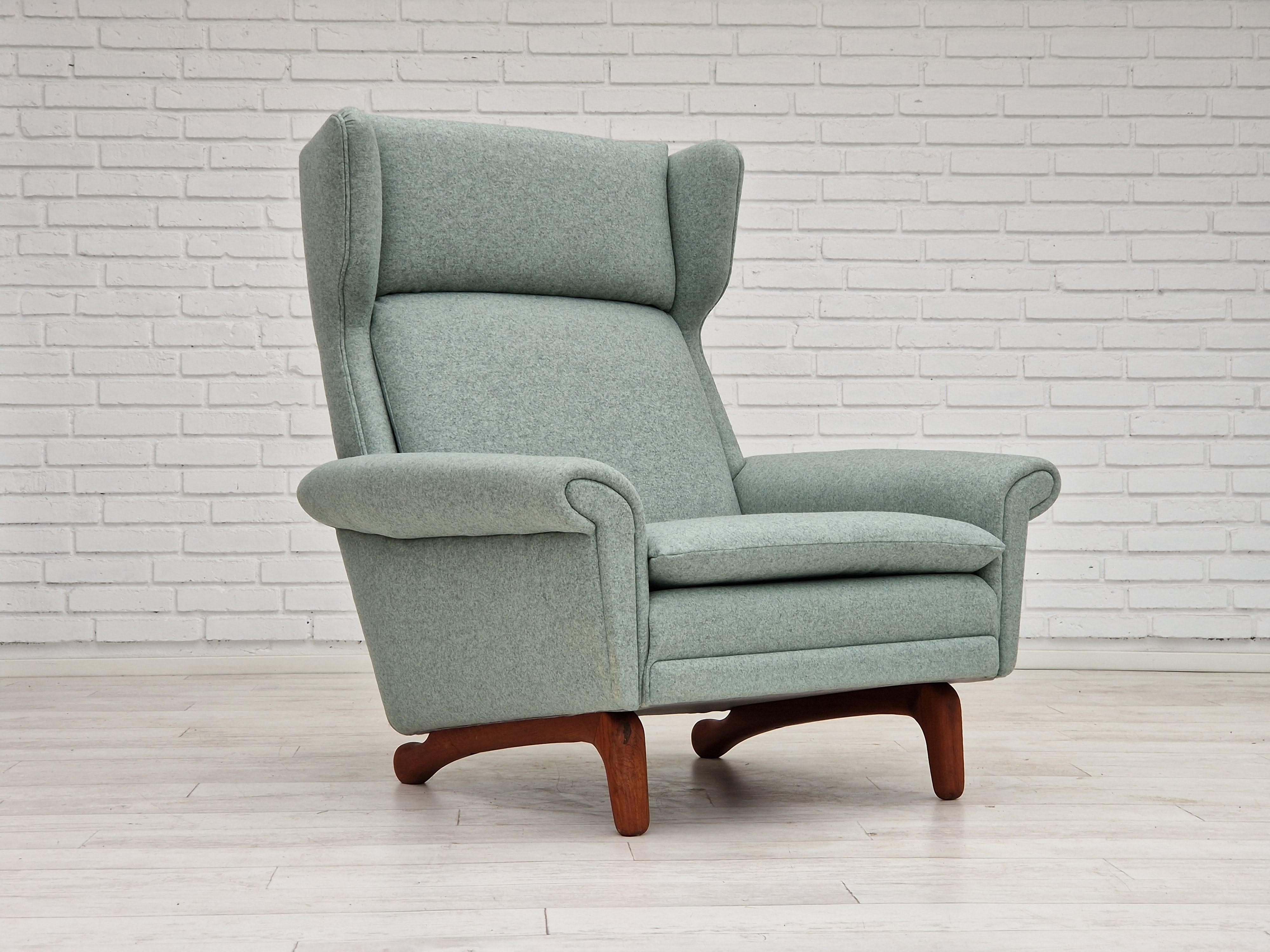 Danois 1970, design danois par Aage Christiansen pour Eran Møbler, fauteuil restauré. en vente