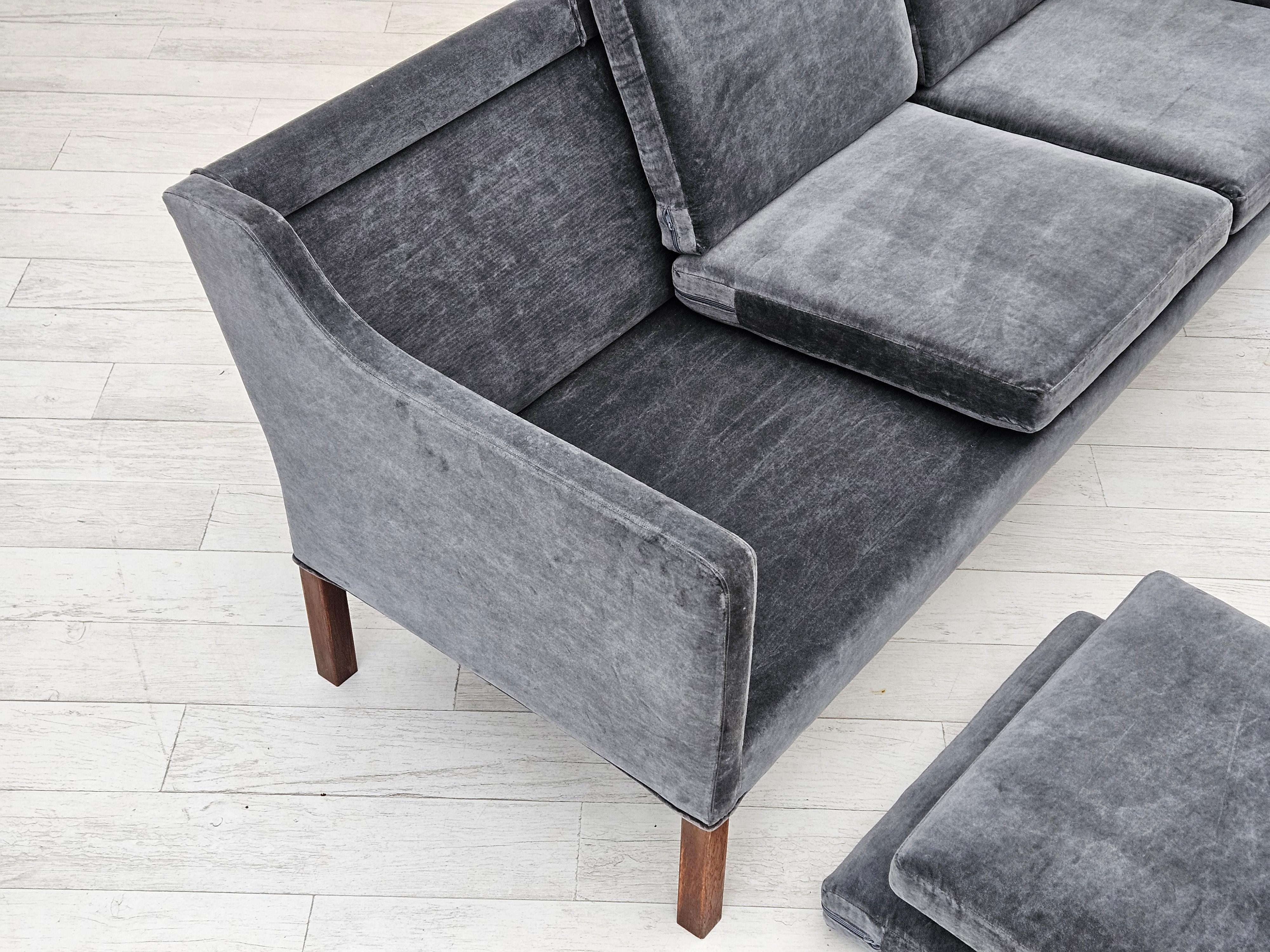 1970er Jahre, dänisches Design von Børge Mogensen, 3-sitziges Sofa Modell 2523, restauriert. im Angebot 3