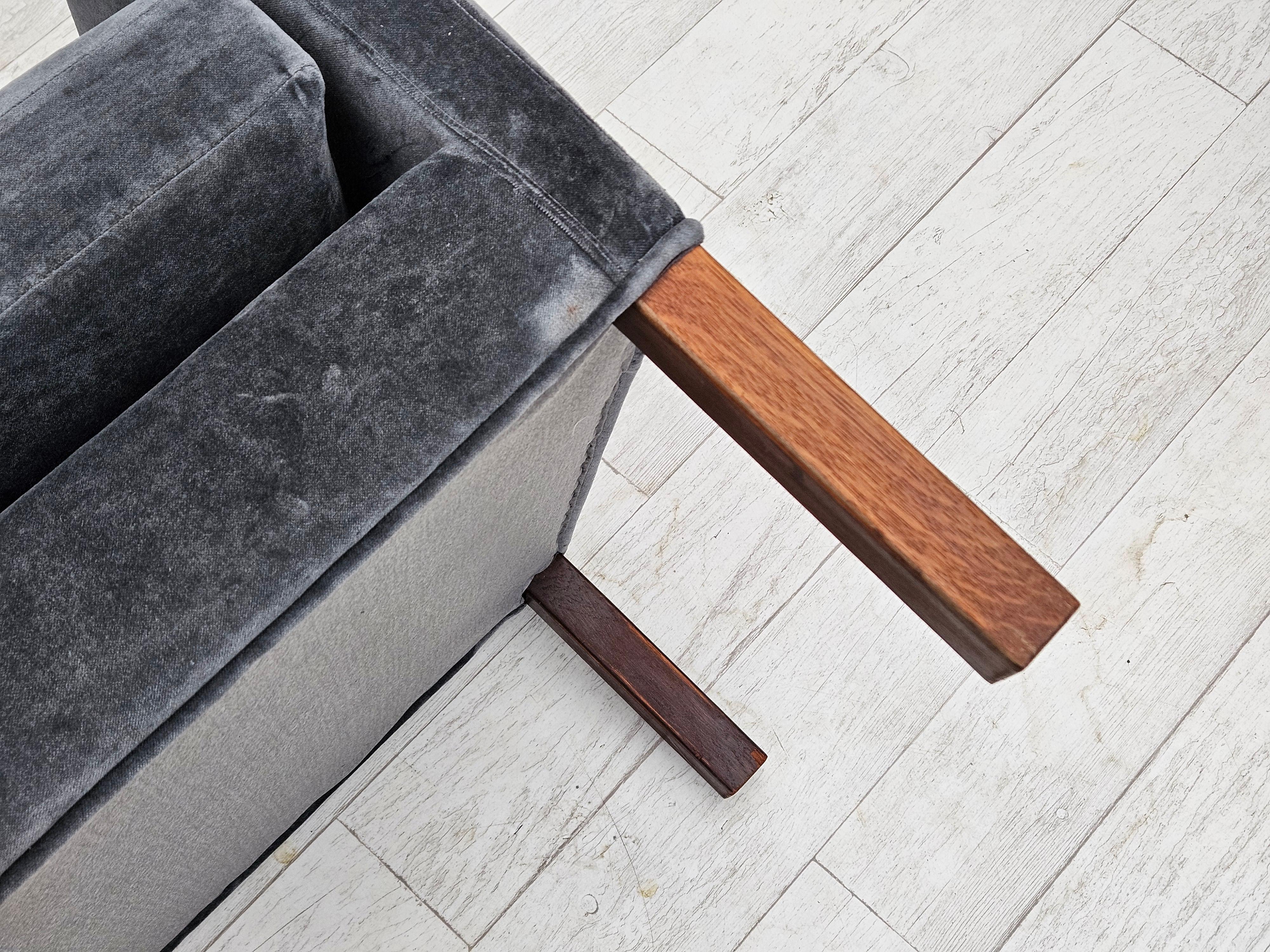1970er Jahre, dänisches Design von Børge Mogensen, 3-sitziges Sofa Modell 2523, restauriert. im Angebot 9