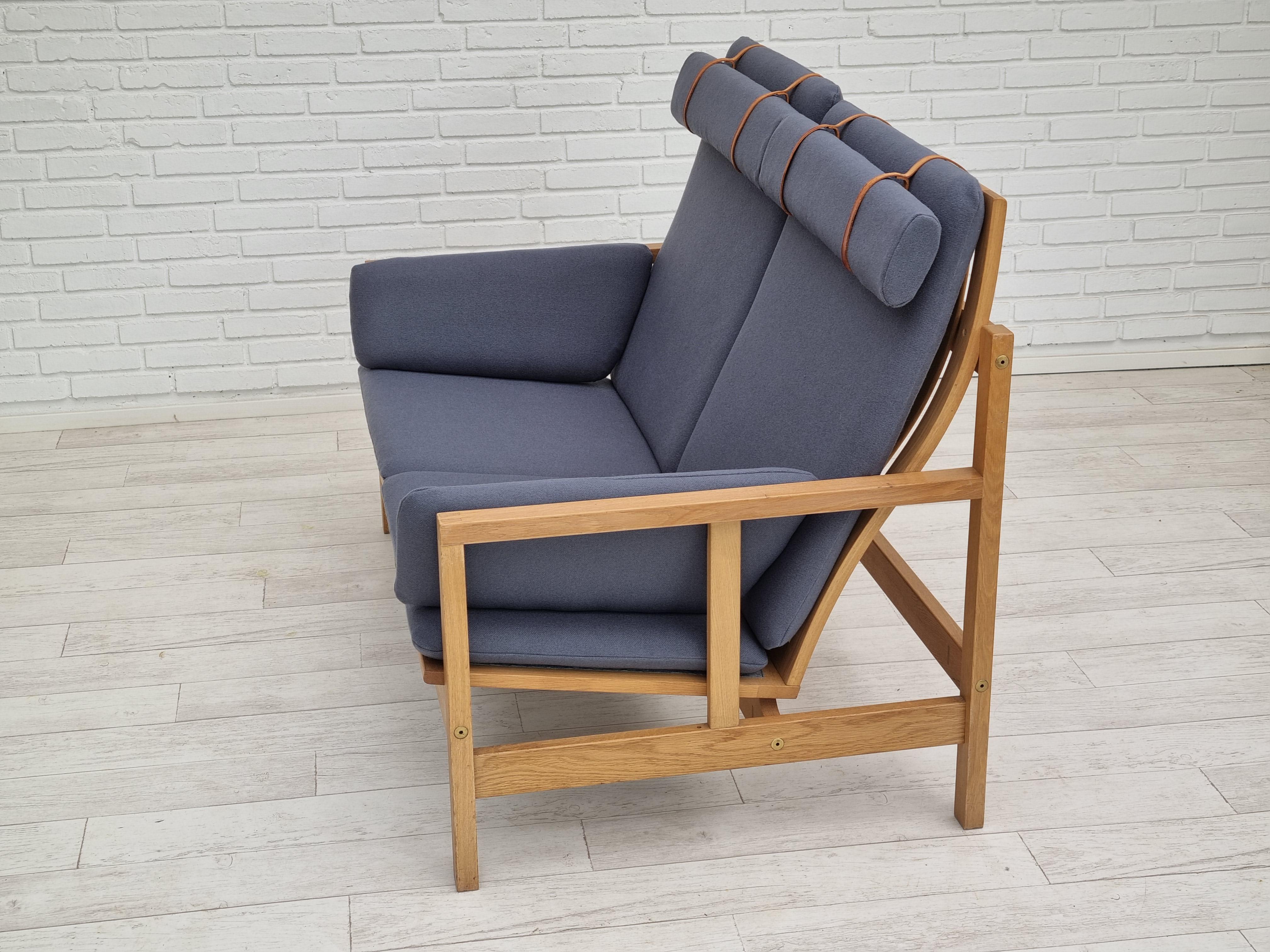 1970s, Danish Design by Børge Mogensen, Sofa Model 2252, Oak, Furniture Wool For Sale 6