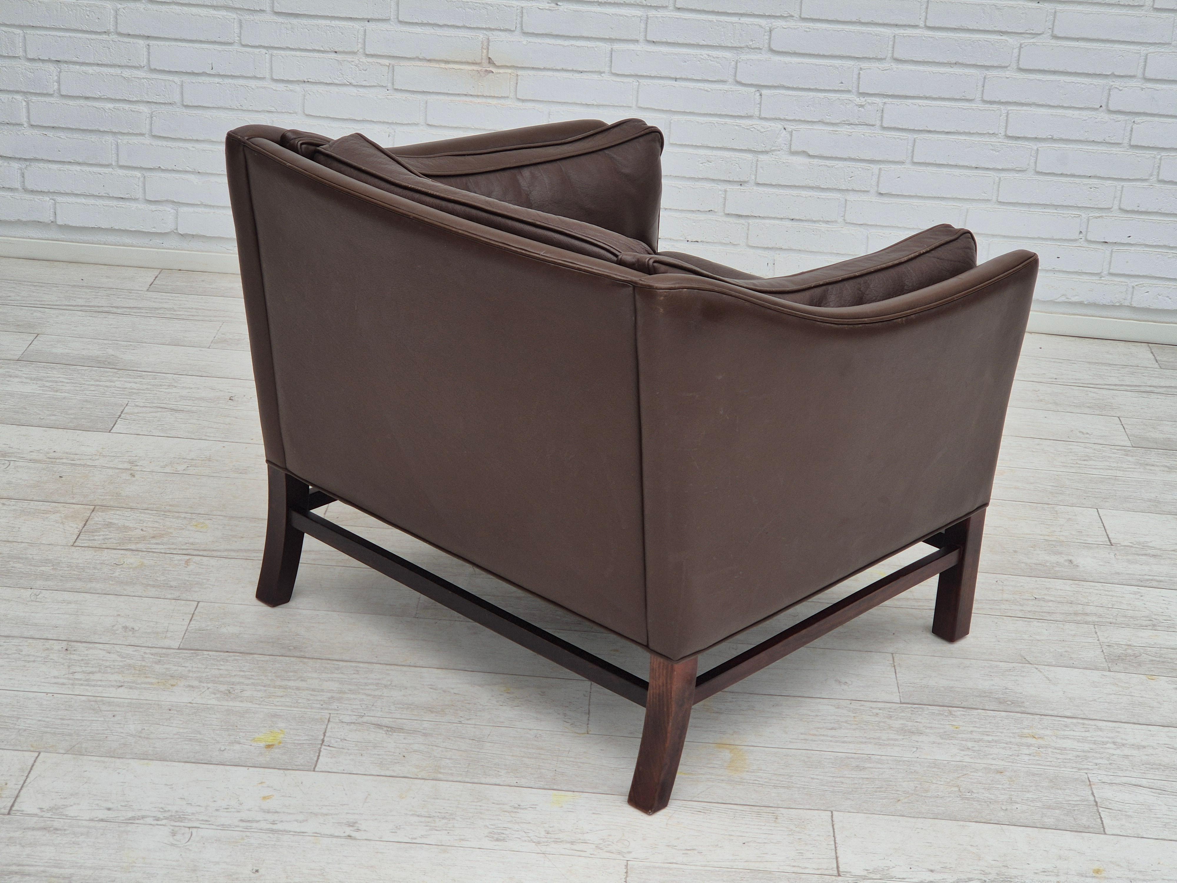 Late 20th Century 1970s, Danish design by Georg Thams for Grant Møbelfabrik, lounge chair. For Sale