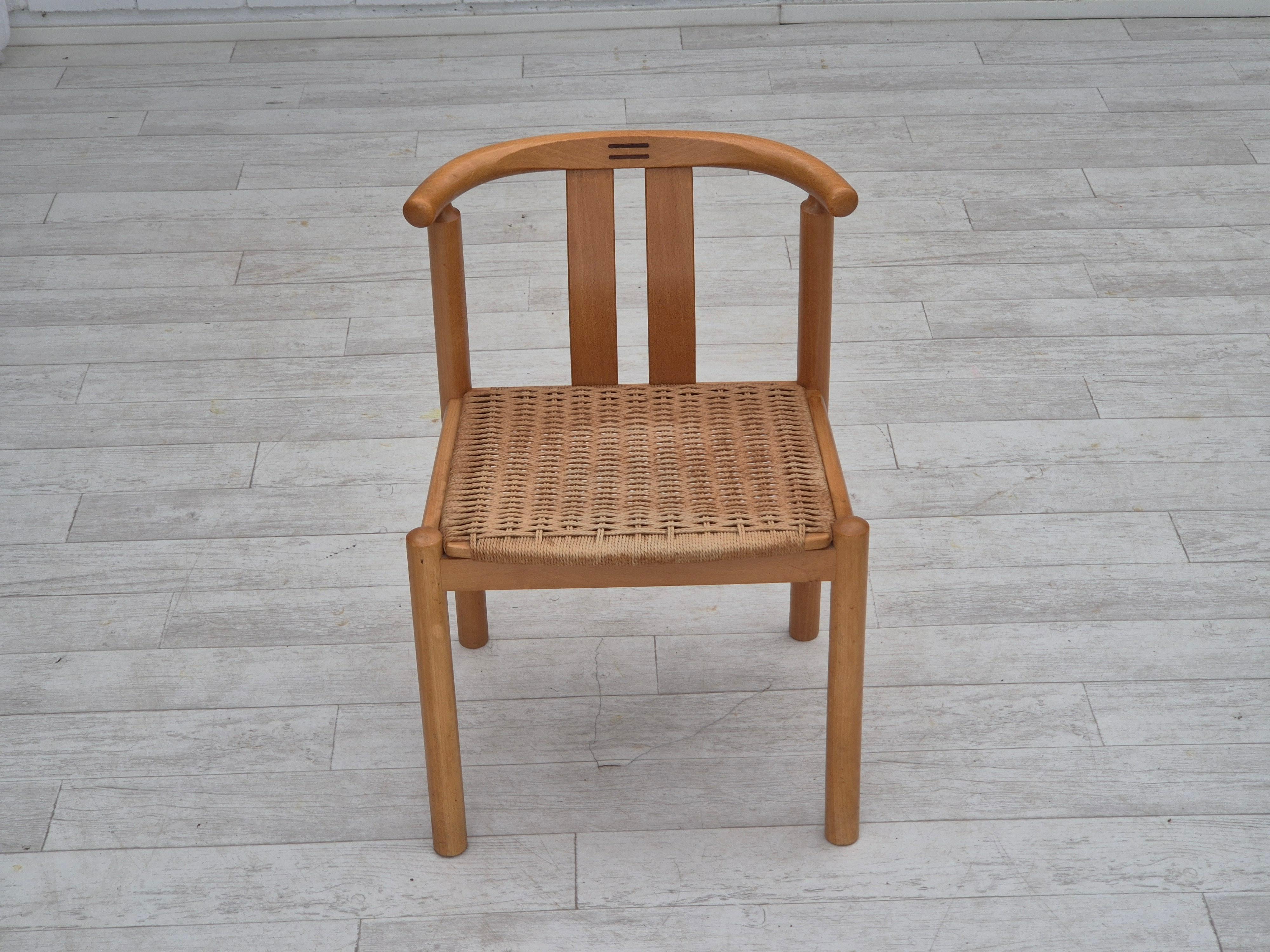 Fin du 20e siècle 1970, design danois de Hans J. Frydendahl, paire de chaises modèle « Cléopâtre ». en vente