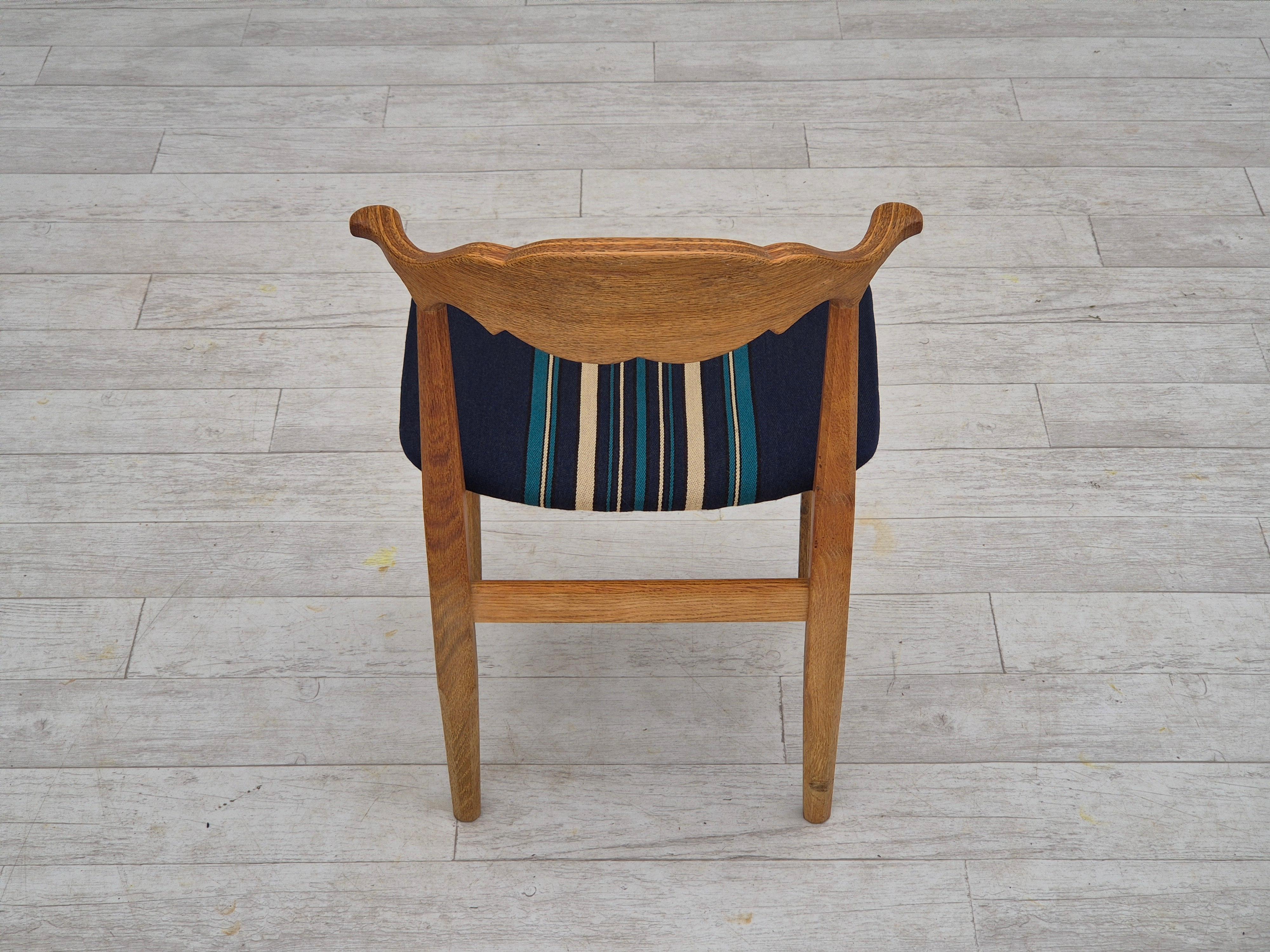 Anni '70, design danese di Henning Kjærnulf, set di 4 sedie da pranzo. in vendita 1