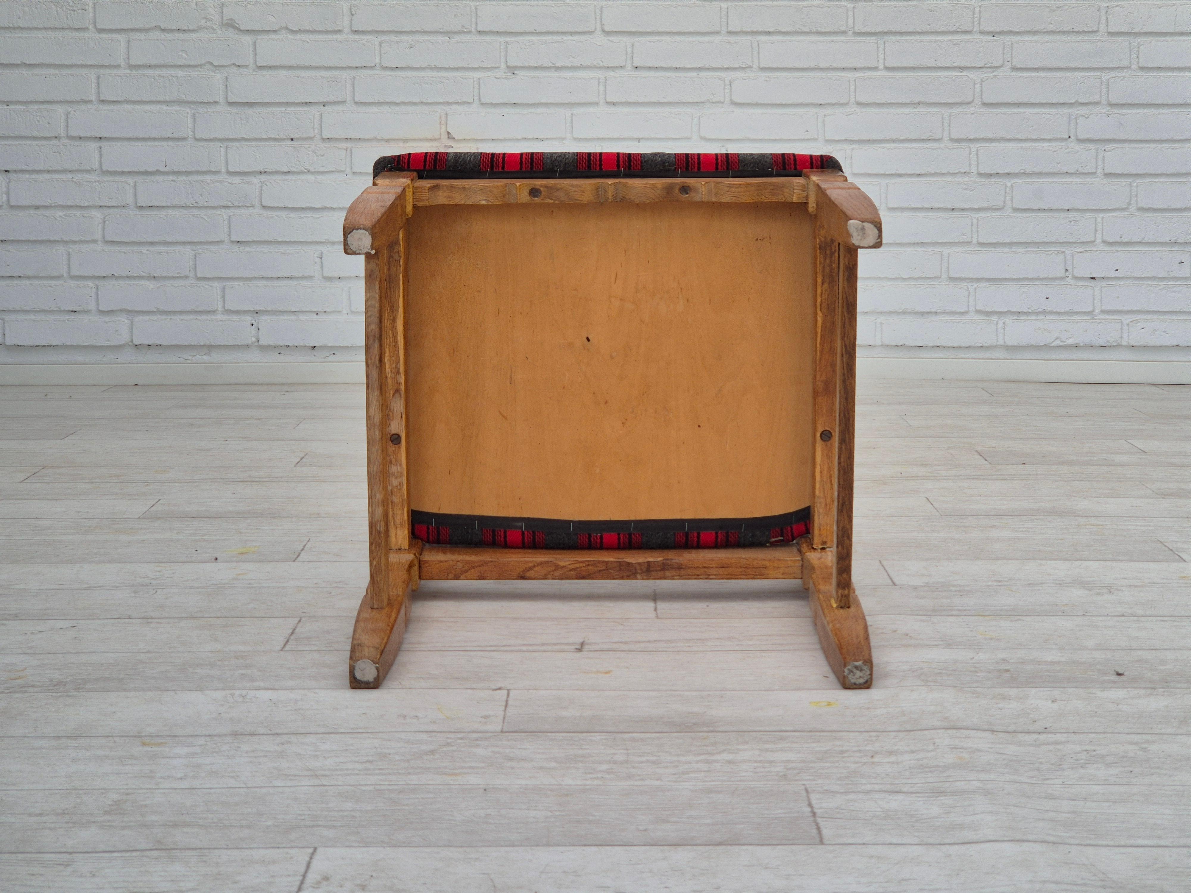 Anni '70, design danese di Henning Kjærnulf, set di 4 sedie da pranzo, originali. in vendita 8