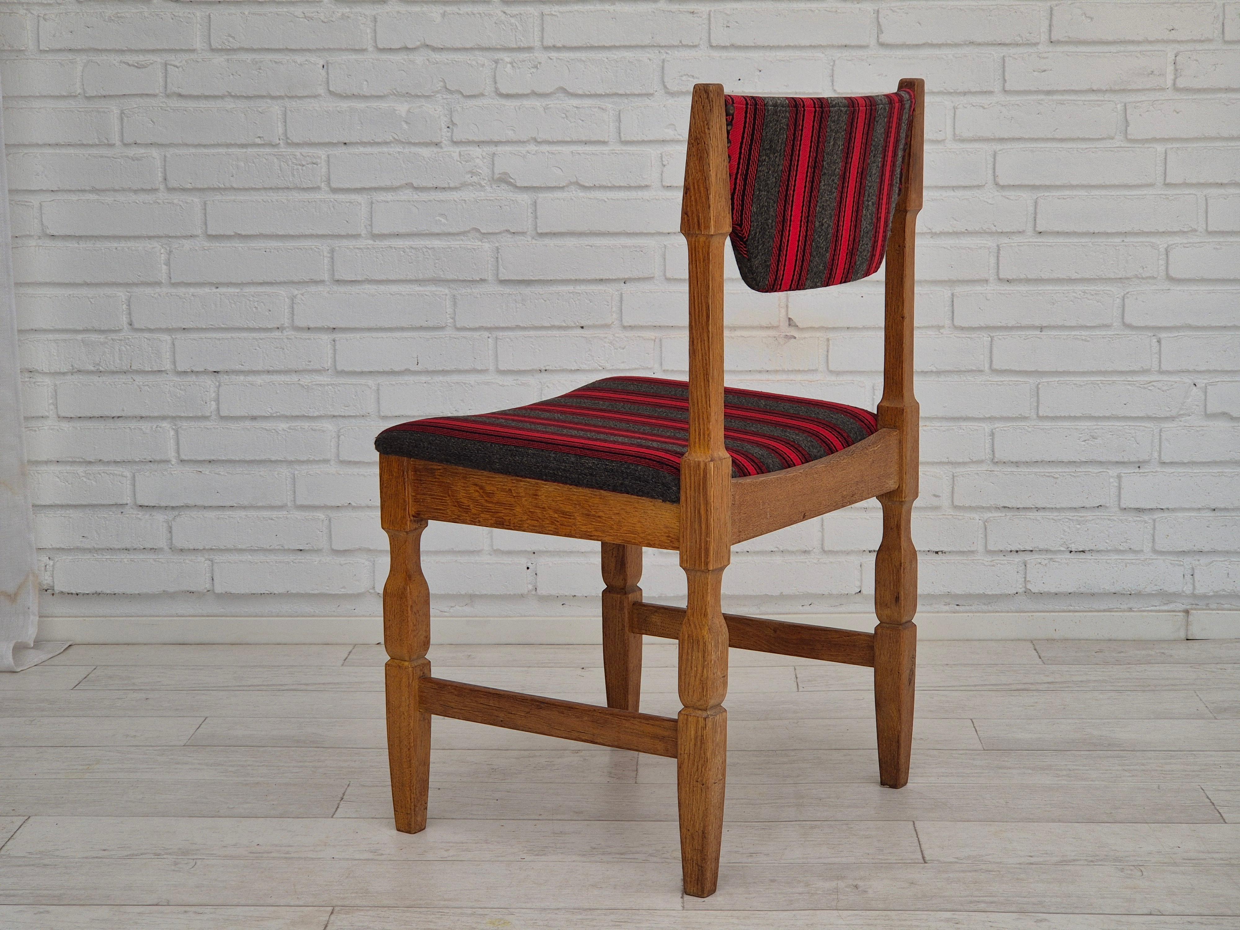 Anni '70, design danese di Henning Kjærnulf, set di 4 sedie da pranzo, originali. in vendita 1
