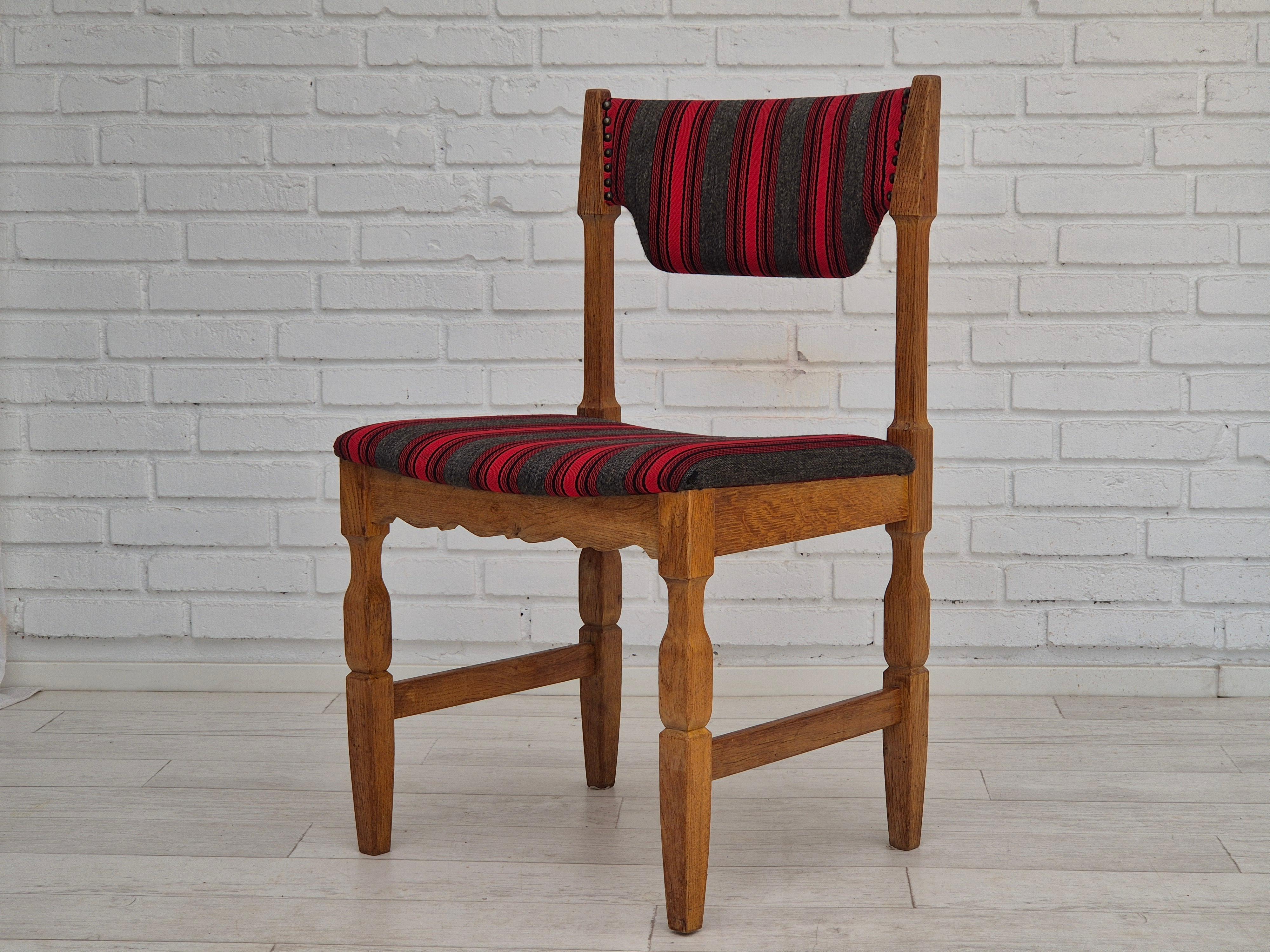 Anni '70, design danese di Henning Kjærnulf, set di 4 sedie da pranzo, originali. in vendita 2