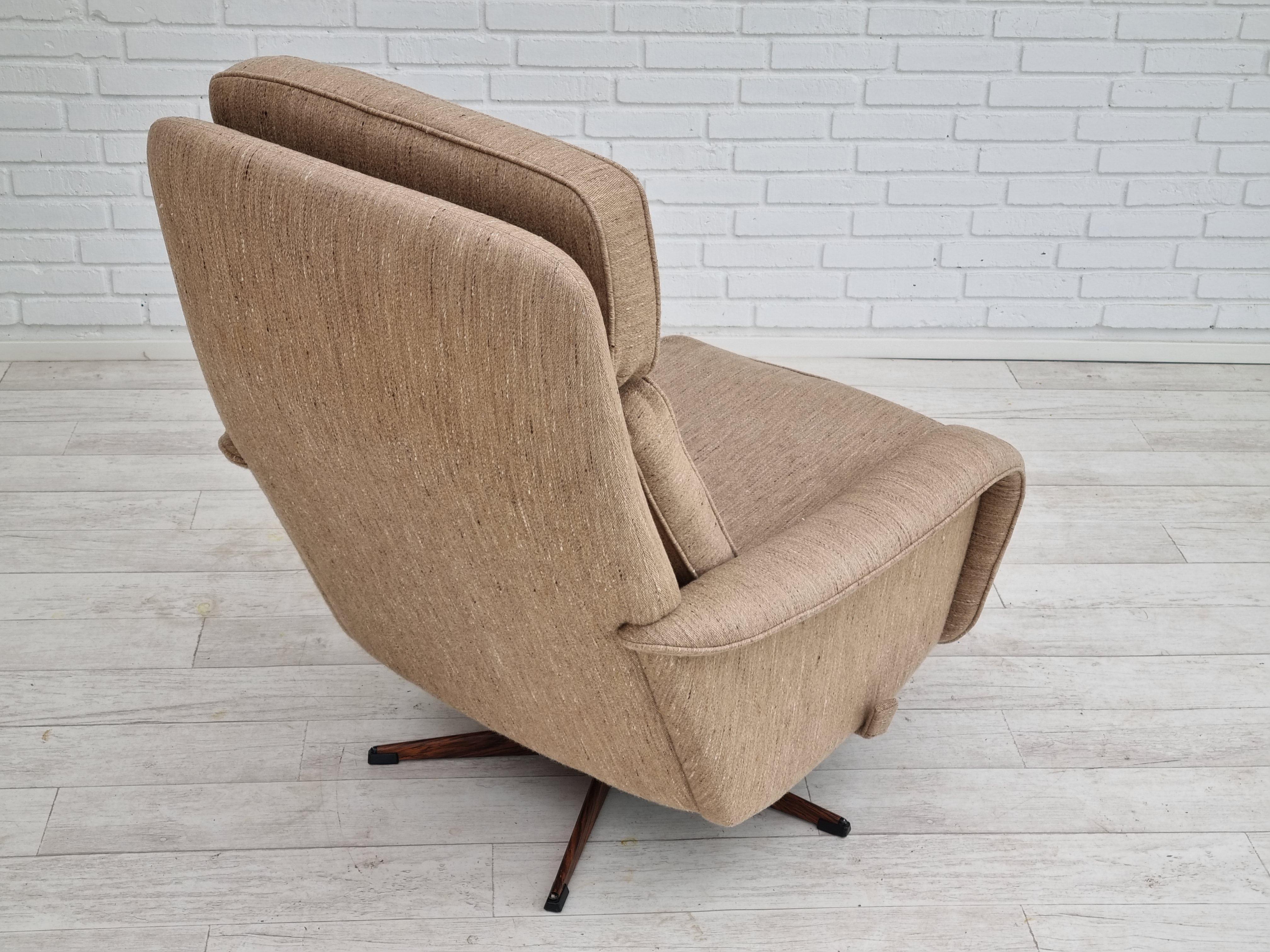 1970s, Danish Design by Madsen & Schubell, Swivel Armchair, Footstool, Wool For Sale 4